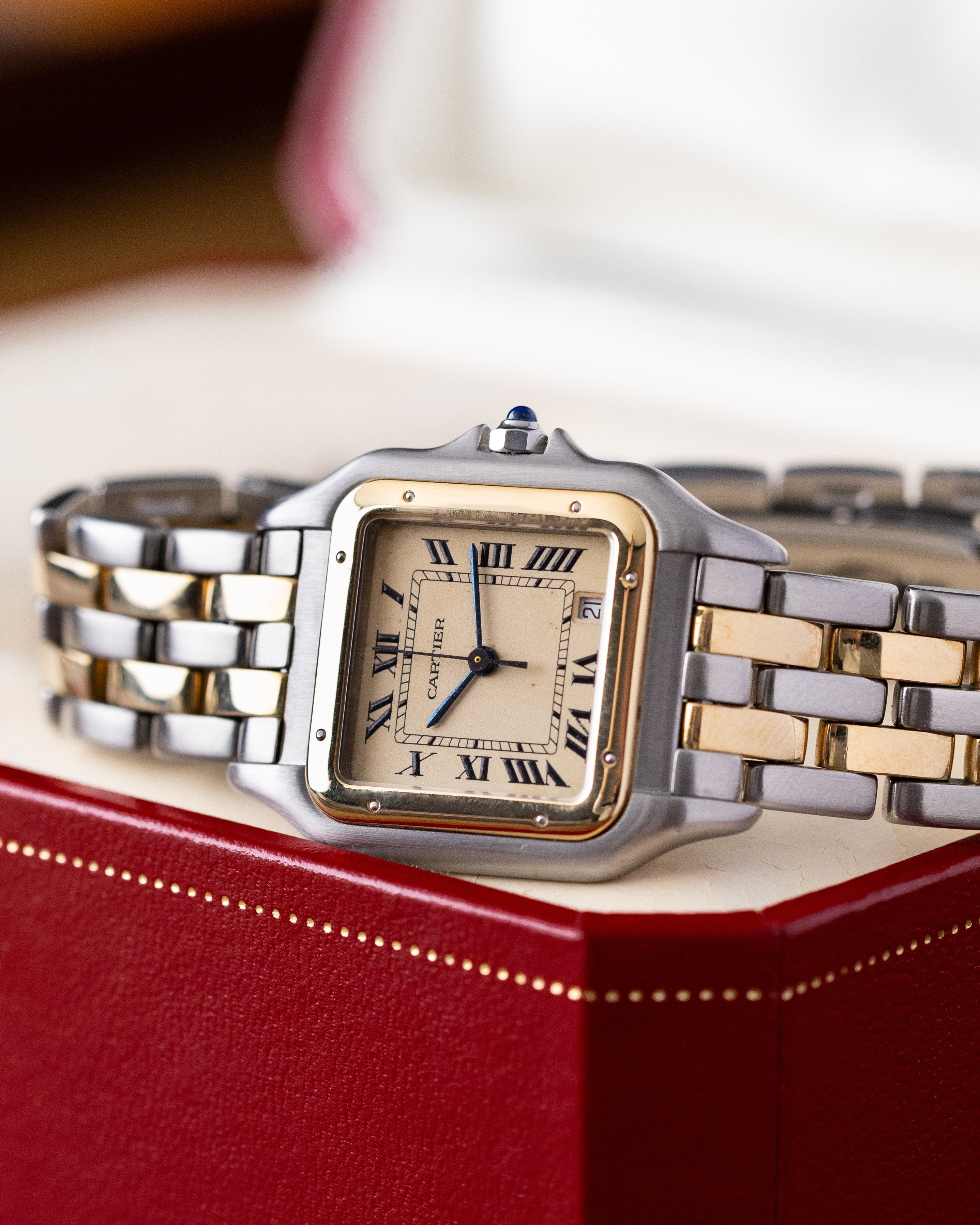 Vintage Cartier Panthère Medium Two Tone, Date window, Swiss Made, Unisex Watch from 1980's - DuMarko