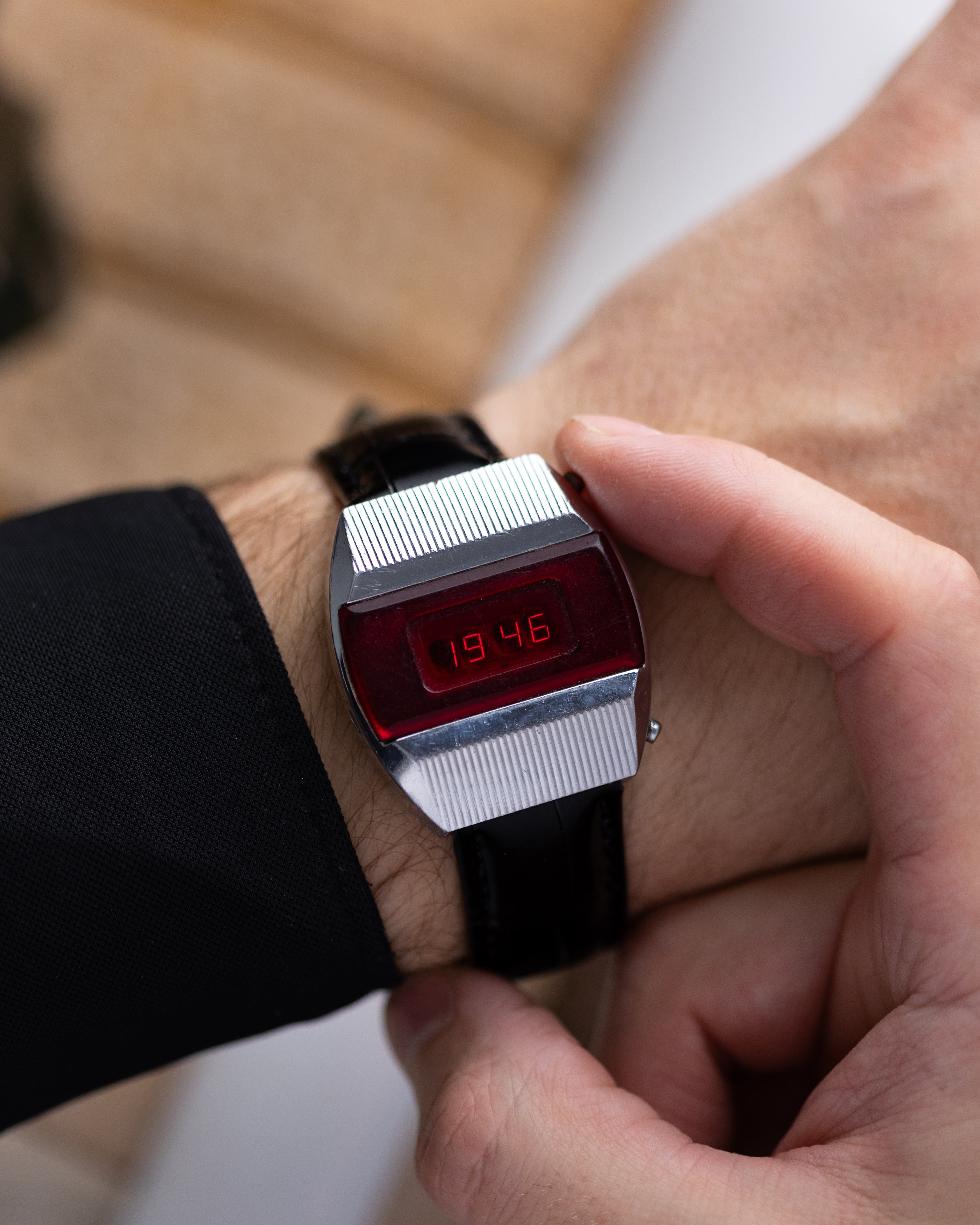 Vintage Elektronika 1 Pulsar, Terminator, The first Soviet LED quartz watch - DuMarko