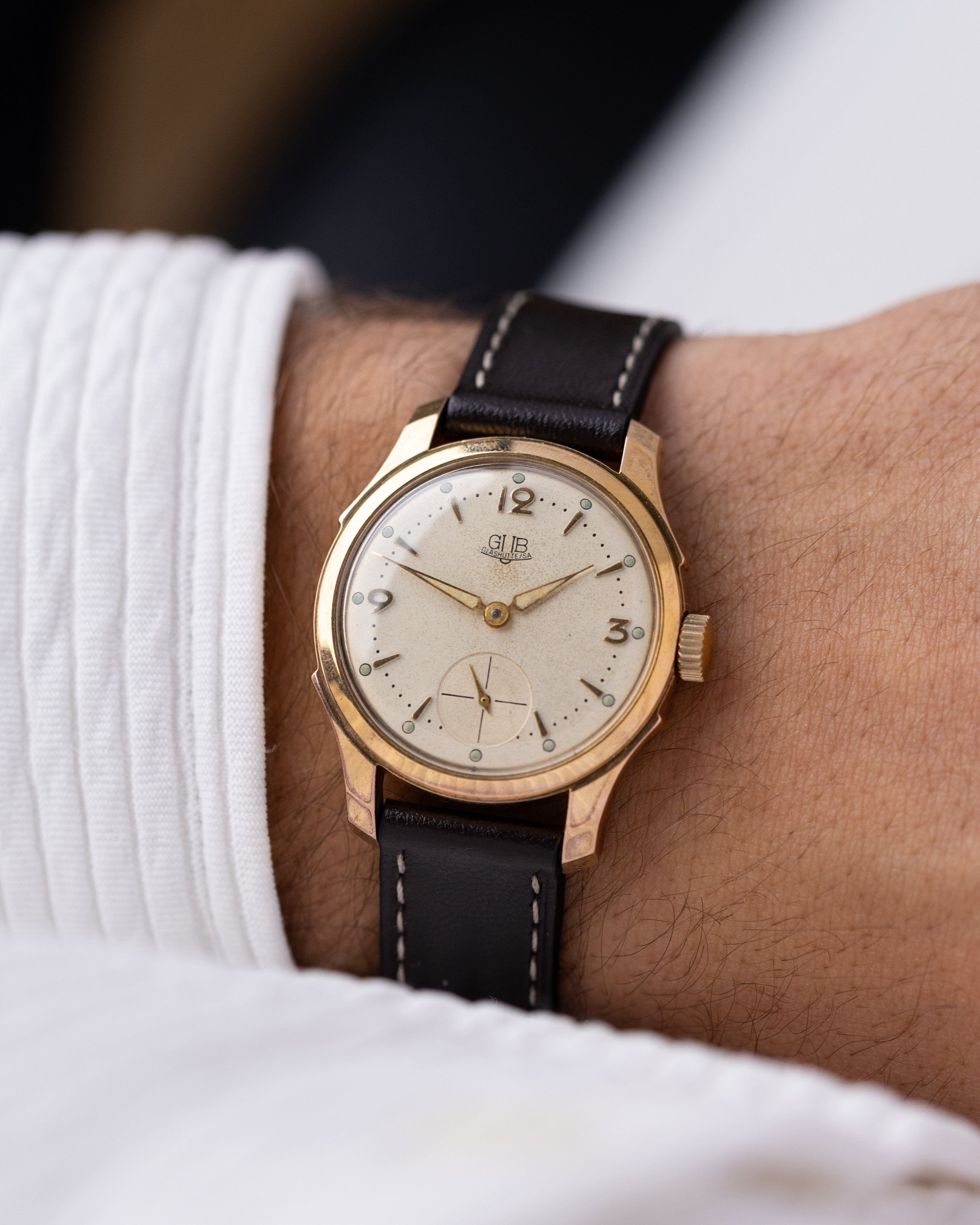 Vintage GUB Glashütte German Watch, Mechanical Cal. 60, Patina Dial from 1960's - DuMarko