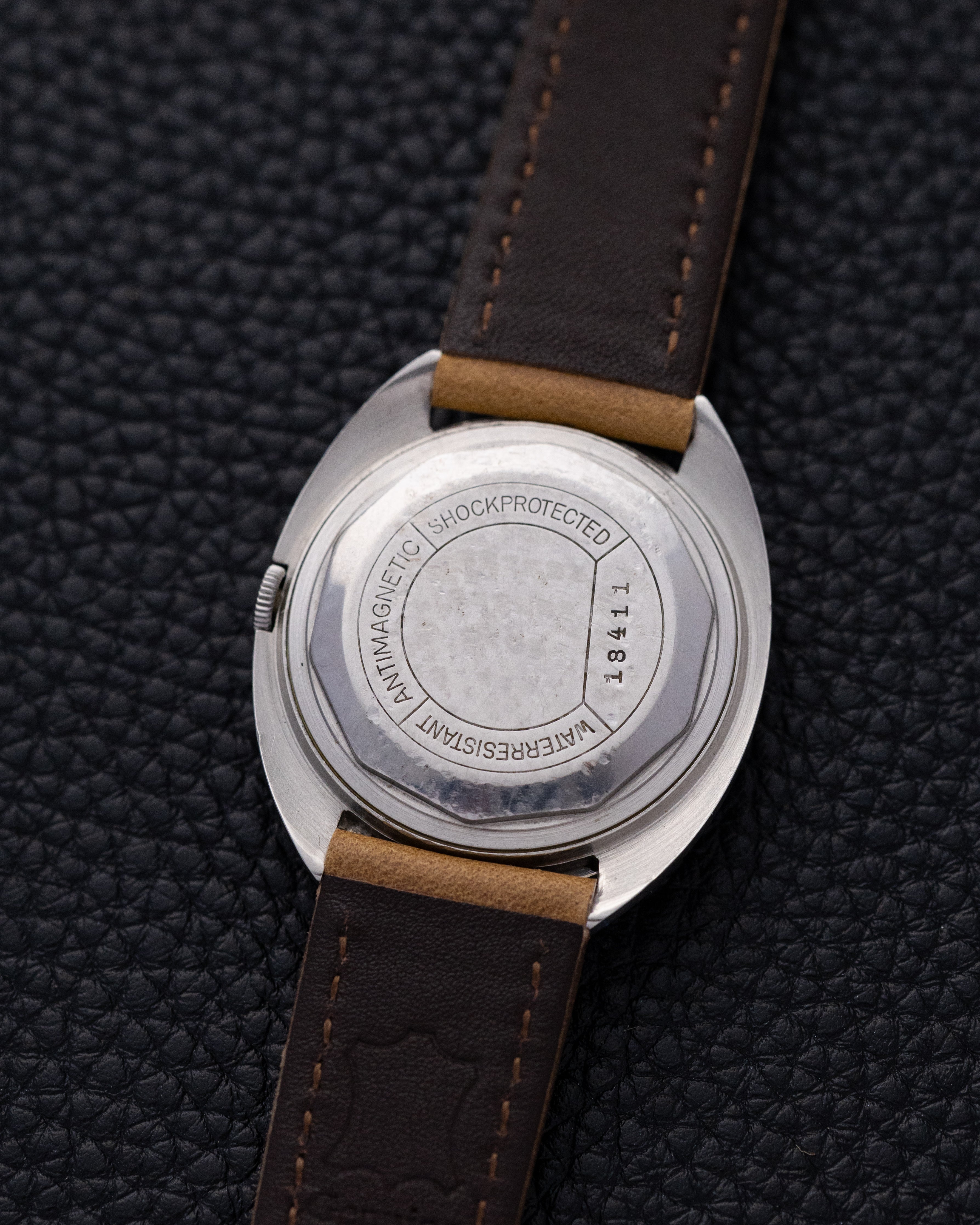 Vintage Heuer Automatic Swiss Watch, Barrel Case, Cal. AS 1580 from 1960s - DuMarko