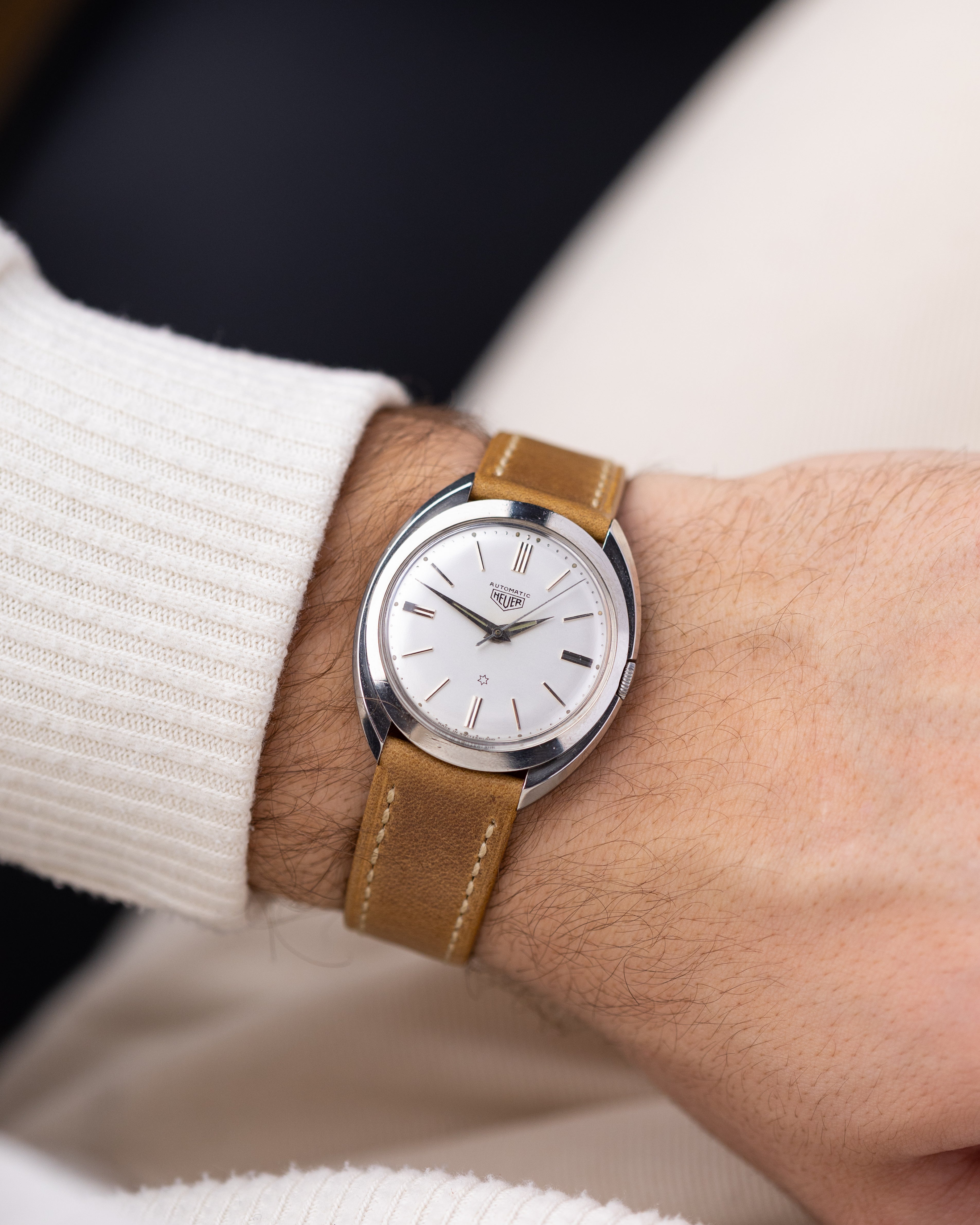 Vintage Heuer Automatic Swiss Watch, Barrel Case, Cal. AS 1580 from 1960s - DuMarko