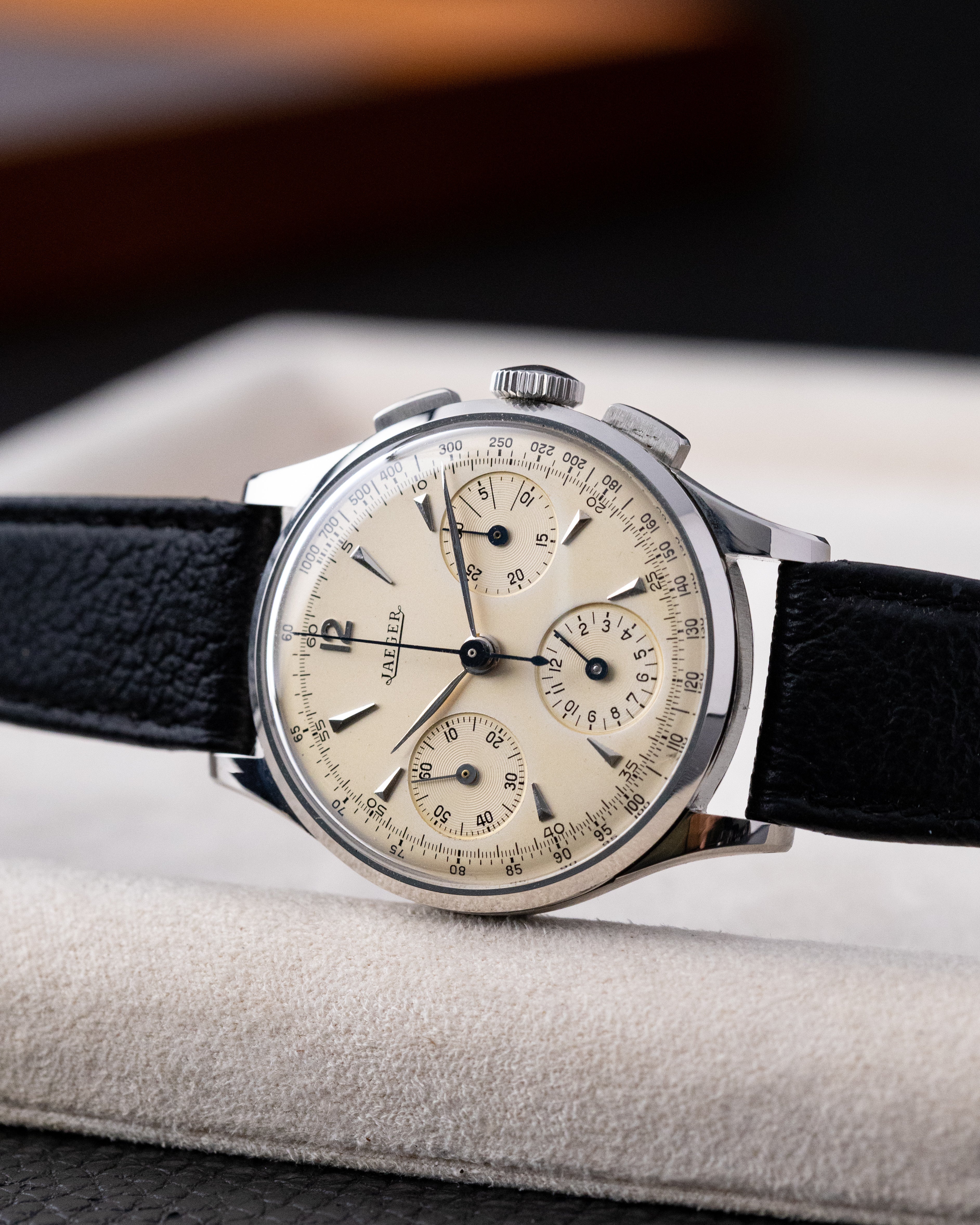 Vintage Jaeger - LeCoultre Chronograph, Steel Case, Ref. 22493, Cal. UG 285 from 1940's - DuMarko