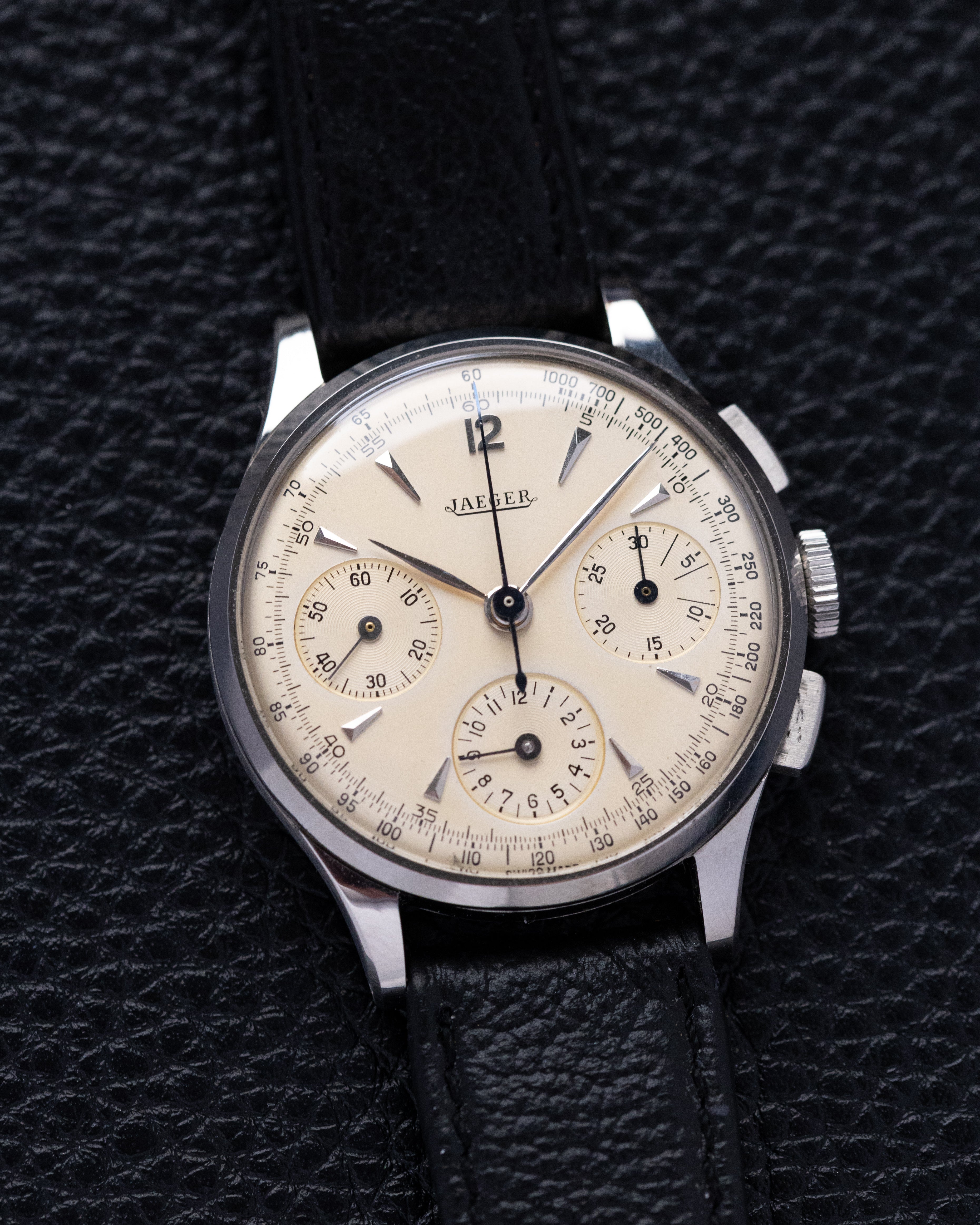 Vintage Jaeger - LeCoultre Chronograph, Steel Case, Ref. 22493, Cal. UG 285 from 1940's - DuMarko
