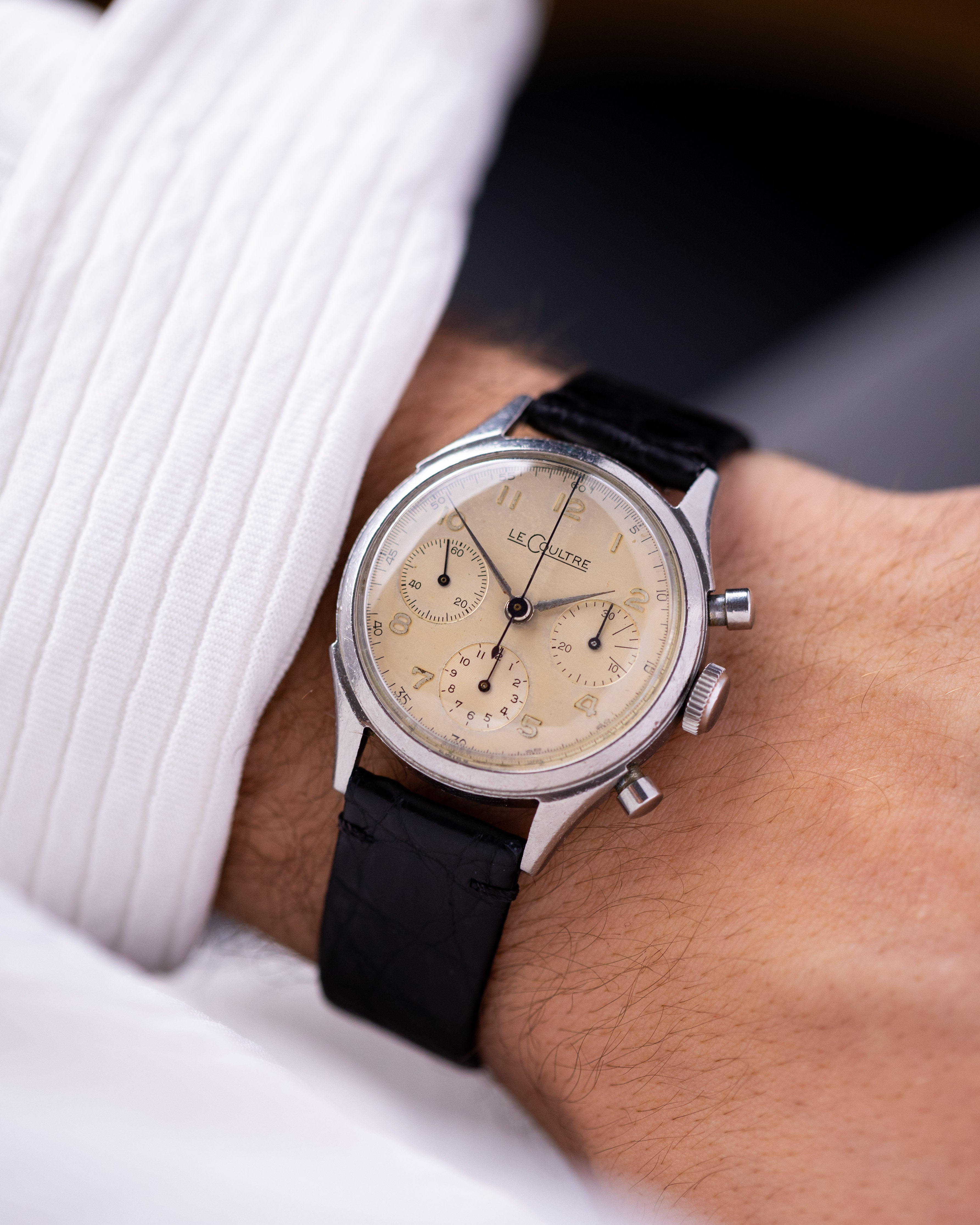Vintage Jaeger - LeCoultre Chronograph Valjoux 72, Steel Case, Cream Patina Dial from 1950's - DuMarko