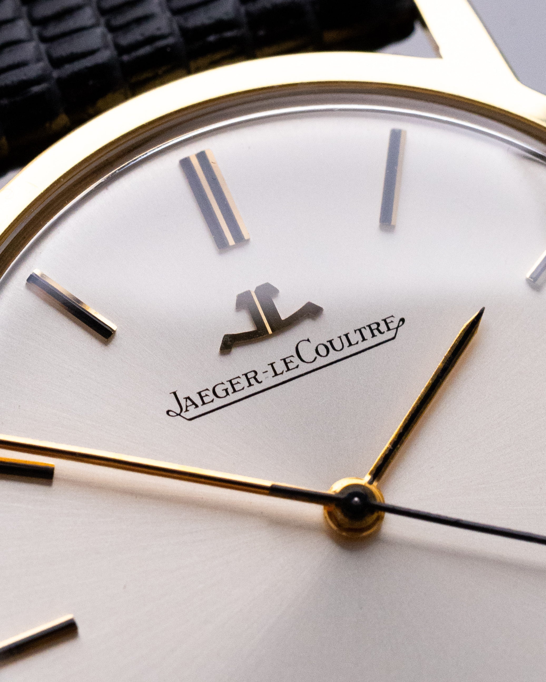 Vintage Jaeger - LeCoultre Dress Watch, Ref. 20007, 18K Gold Case, Cal. K885 from 1960s - DuMarko