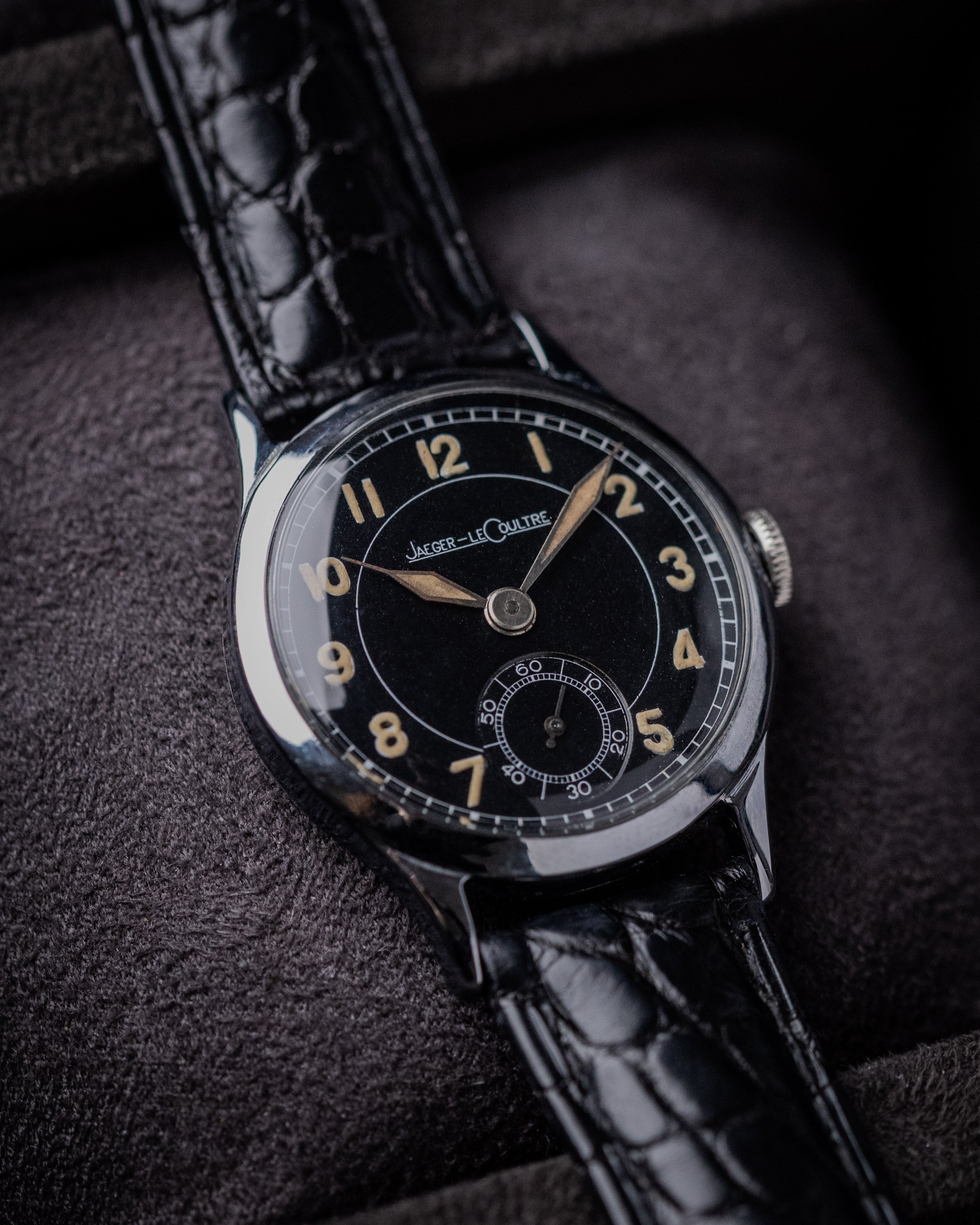 Vintage Jaeger - LeCoultre Military WW2 Watch, Manual Wind, Black Dial, Arabic Numerals, Calibre 463, c.1942 - DuMarko