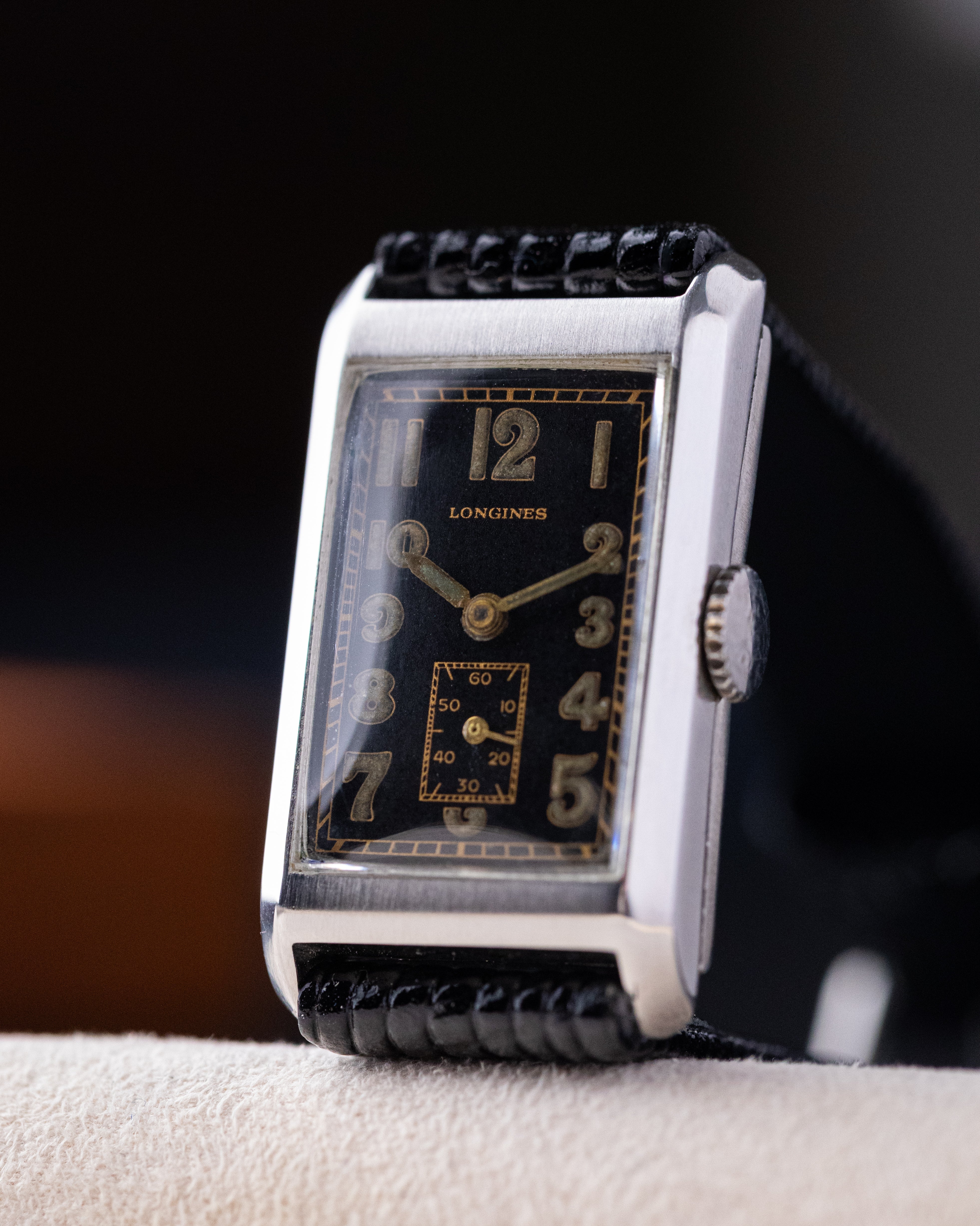 Vintage Longines Art Deco Tank, Black Gilt dial, Swiss Made Cal
