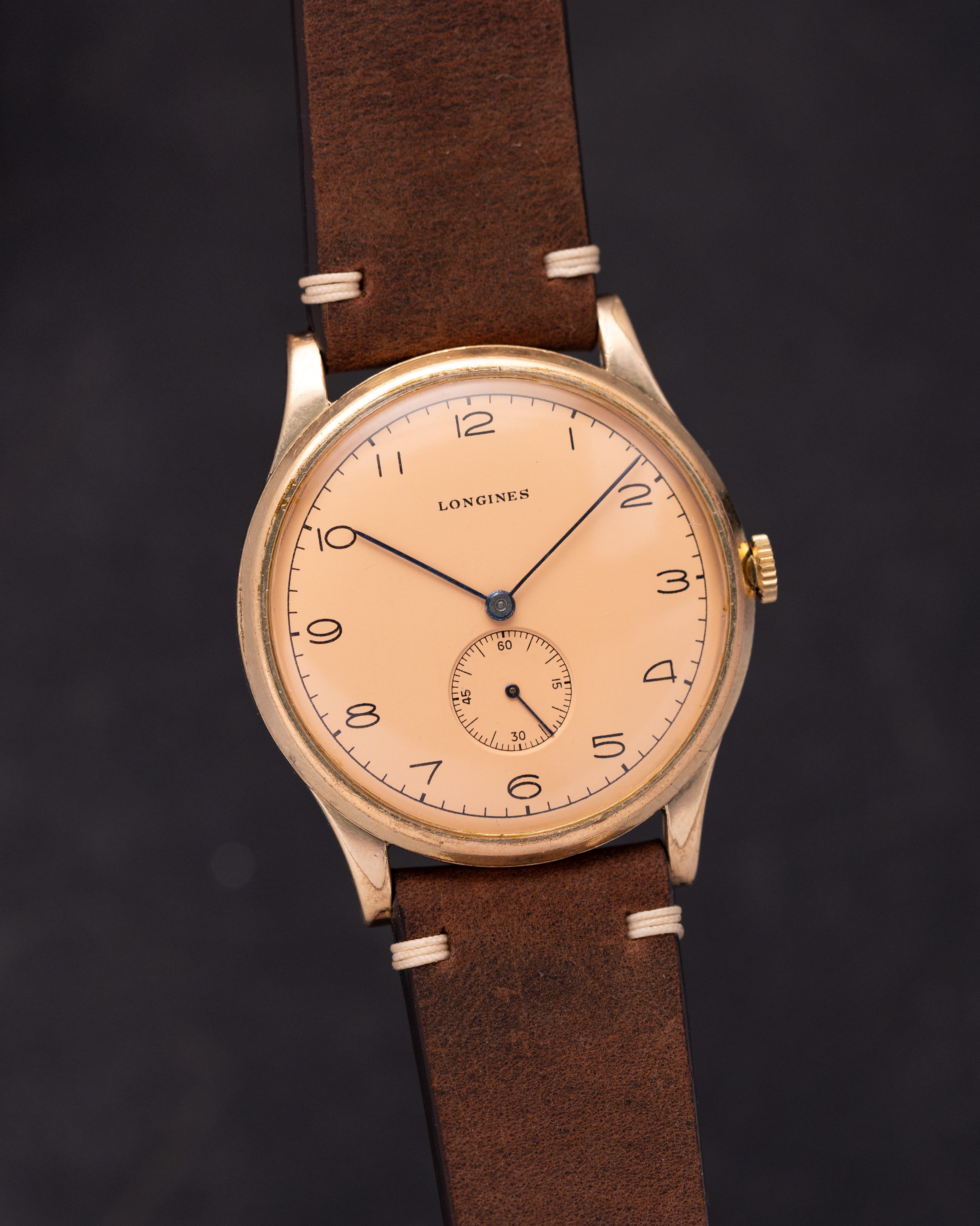 Vintage Longines Salmon Dial, Oversize 37,5 mm case, Art Deco watch from 1940s - VintageDuMarko