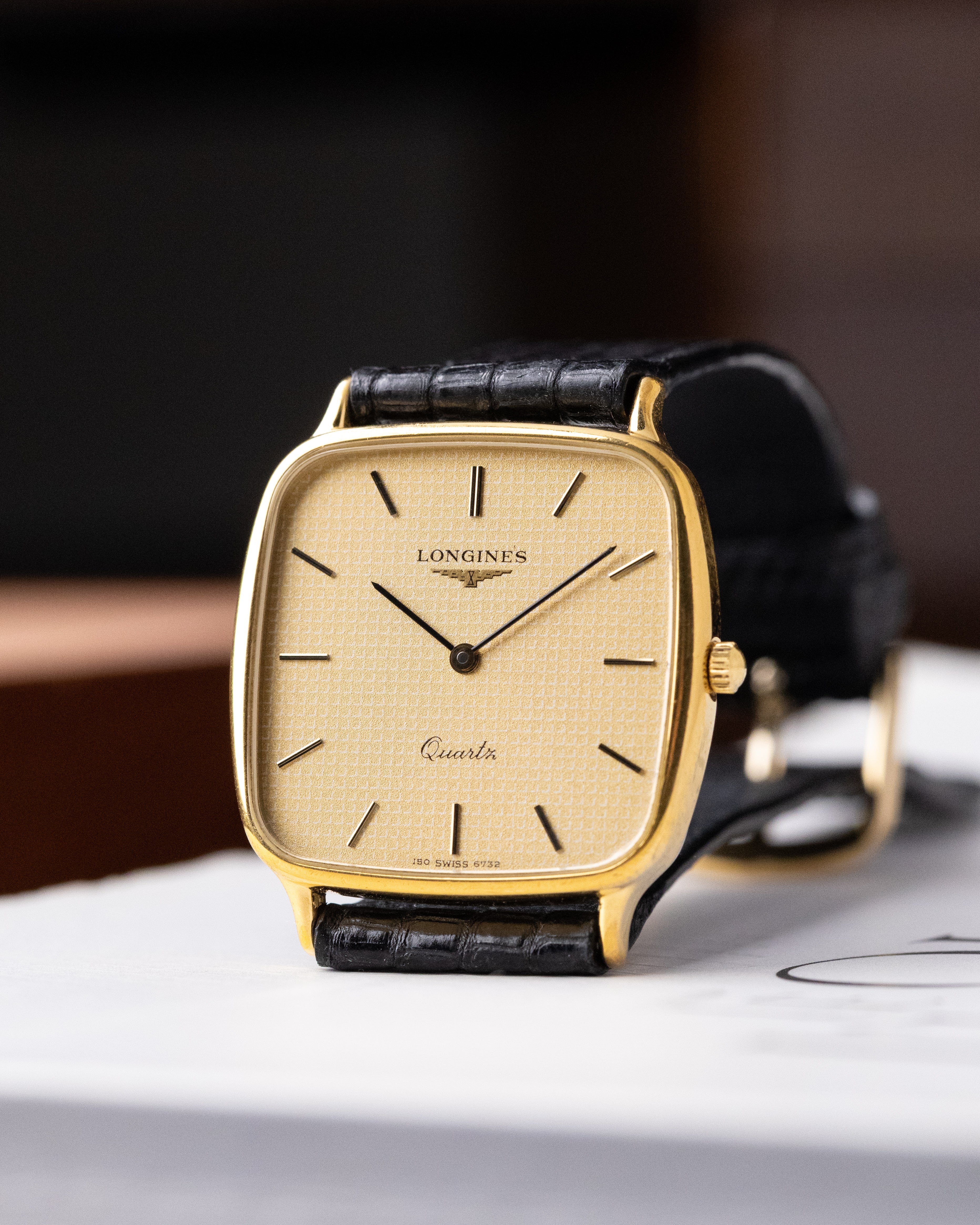 Vintage Longines Swiss Quartz Watch, Check pattern dial from 1970's - DuMarko