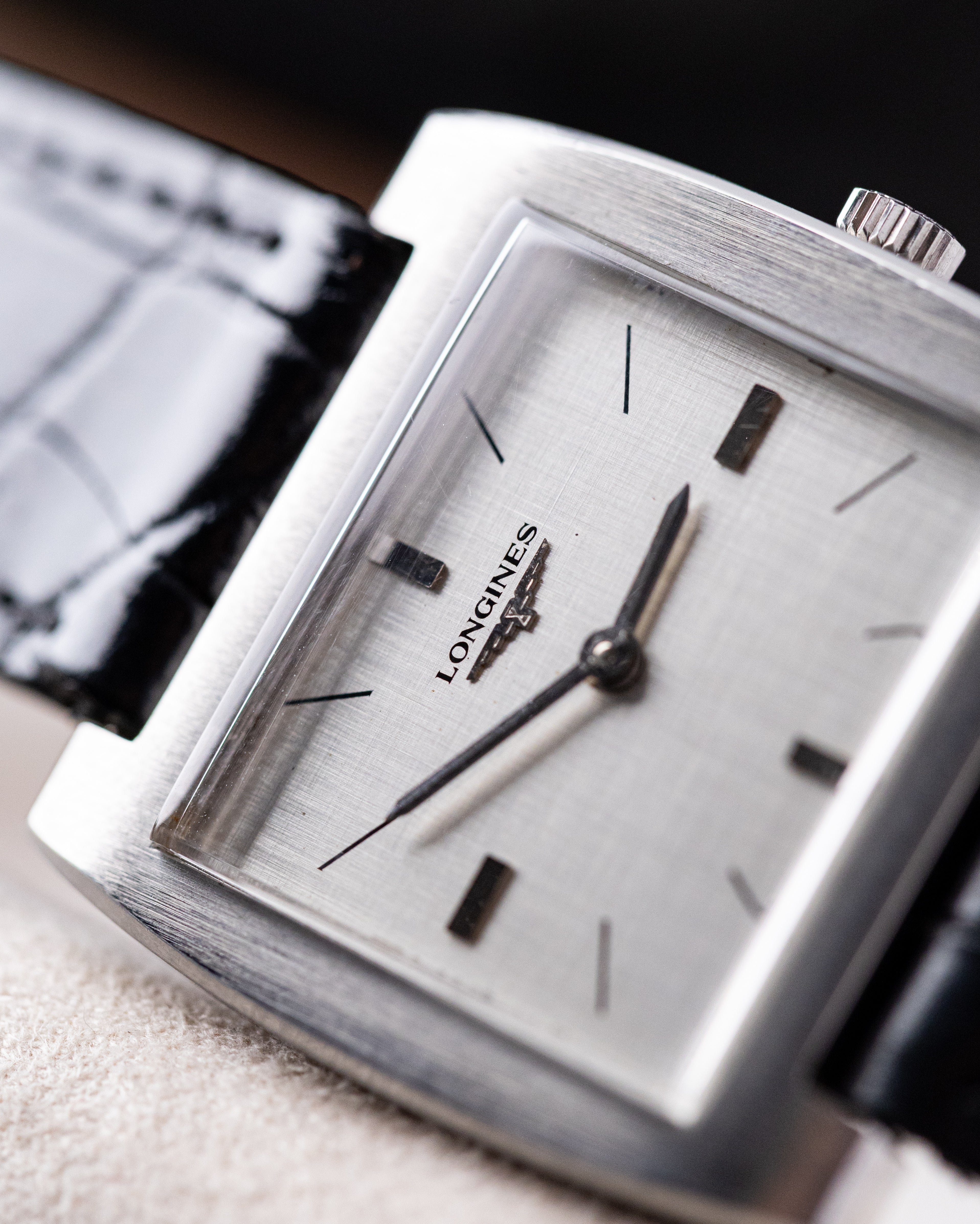 Vintage Longines Swiss Watch, Square Tank, Linen Dial from 1970’s - DuMarko