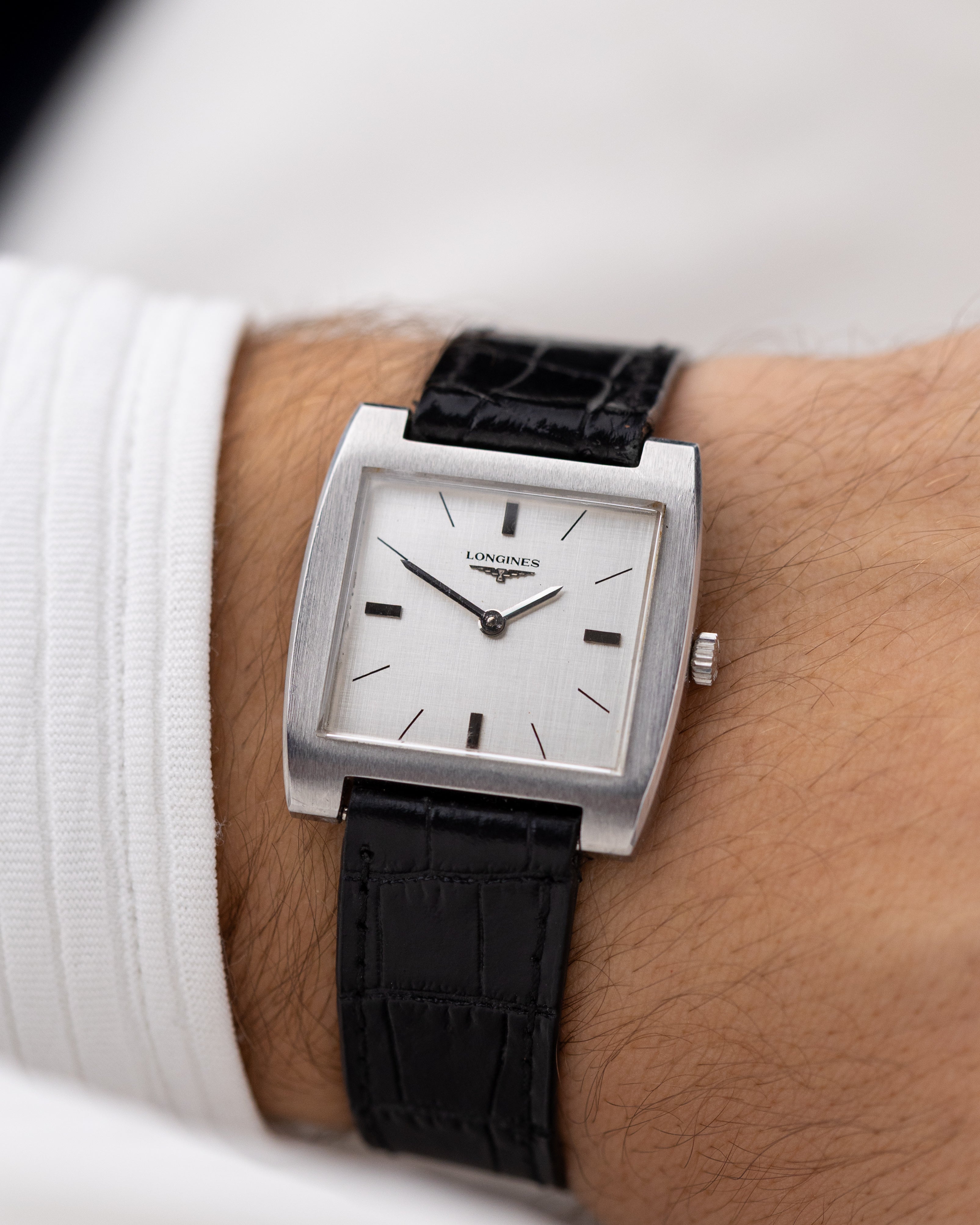 Vintage Longines Swiss Watch, Square Tank, Linen Dial from 1970’s - DuMarko
