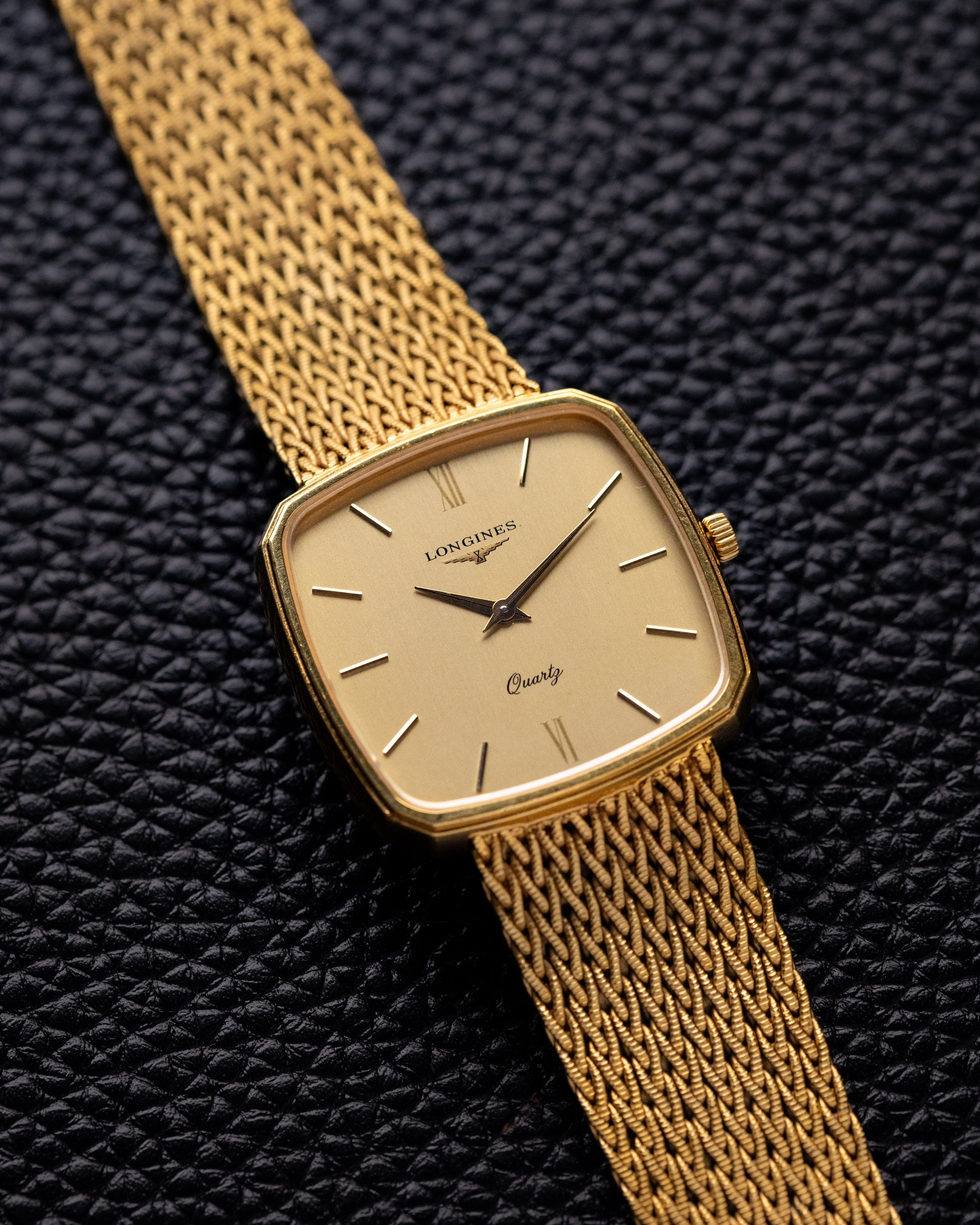 Vintage Longines Tank, Swiss Dress Watch, Original Integrated Bracelet, Quartz from 1980's - DuMarko