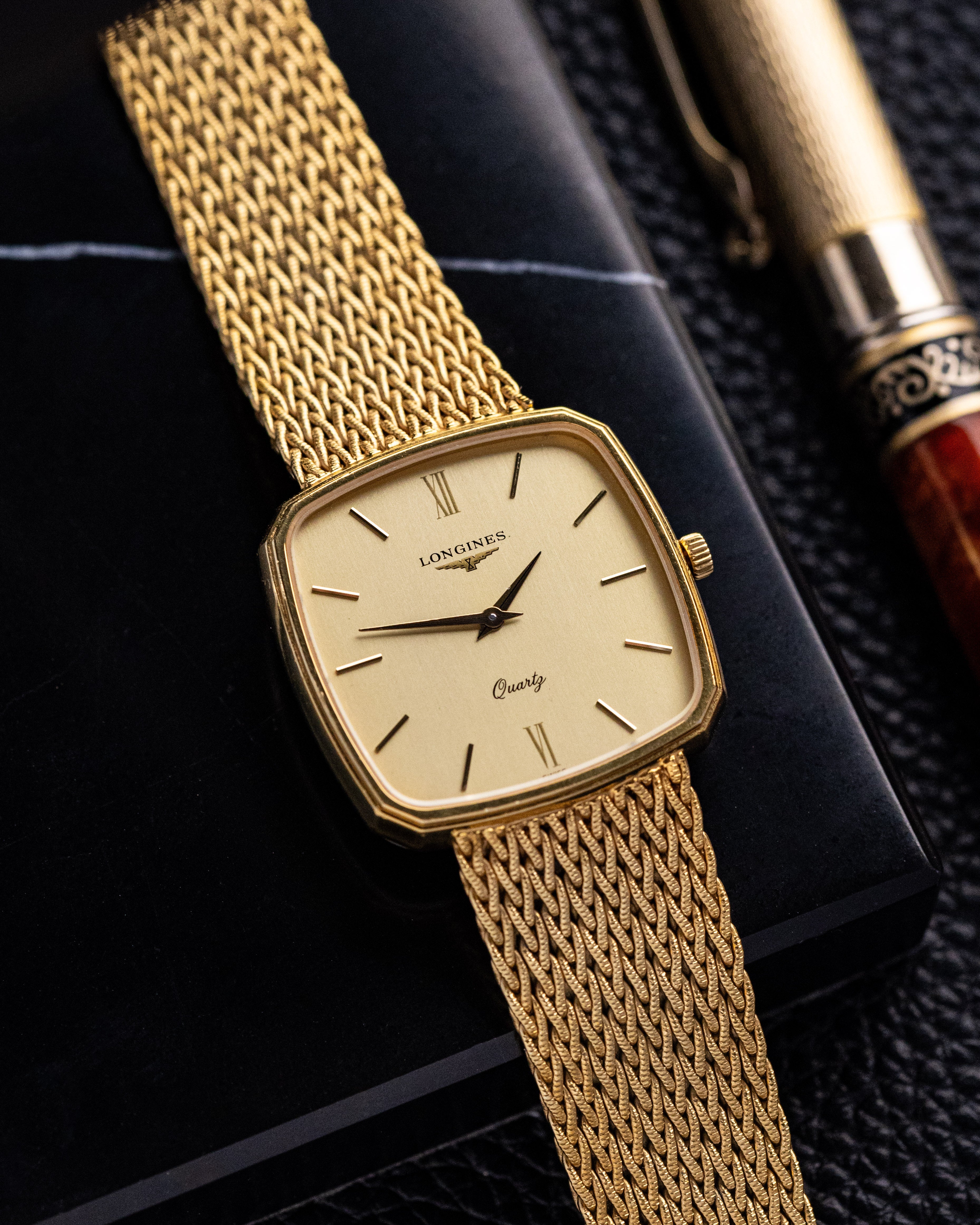 Vintage Longines Tank, Swiss Dress Watch, Original Integrated Bracelet, Quartz from 1980's - DuMarko