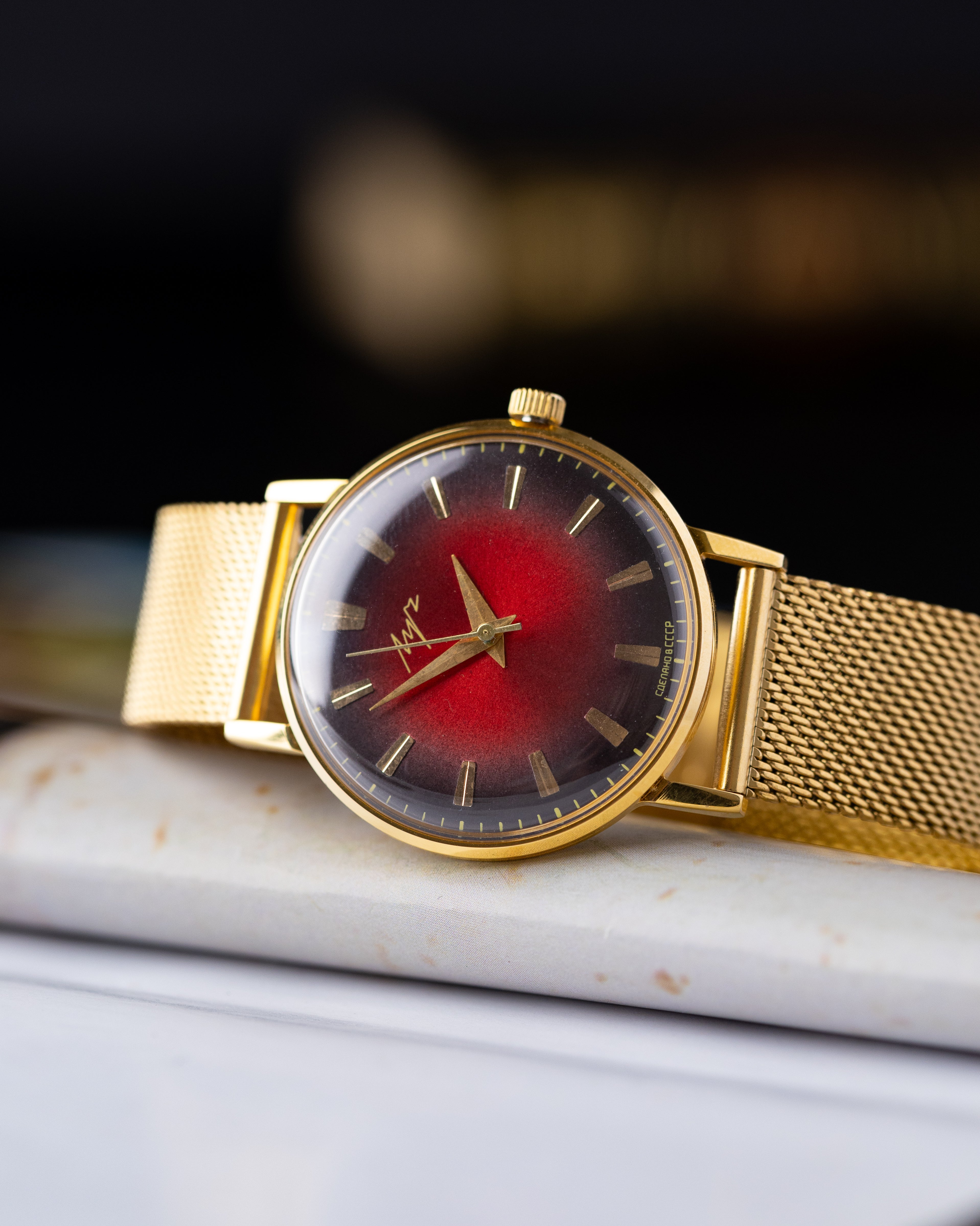 Vintage Luch watch, Unique Red&Black dial, Extra slim, Soviet Watch - DuMarko