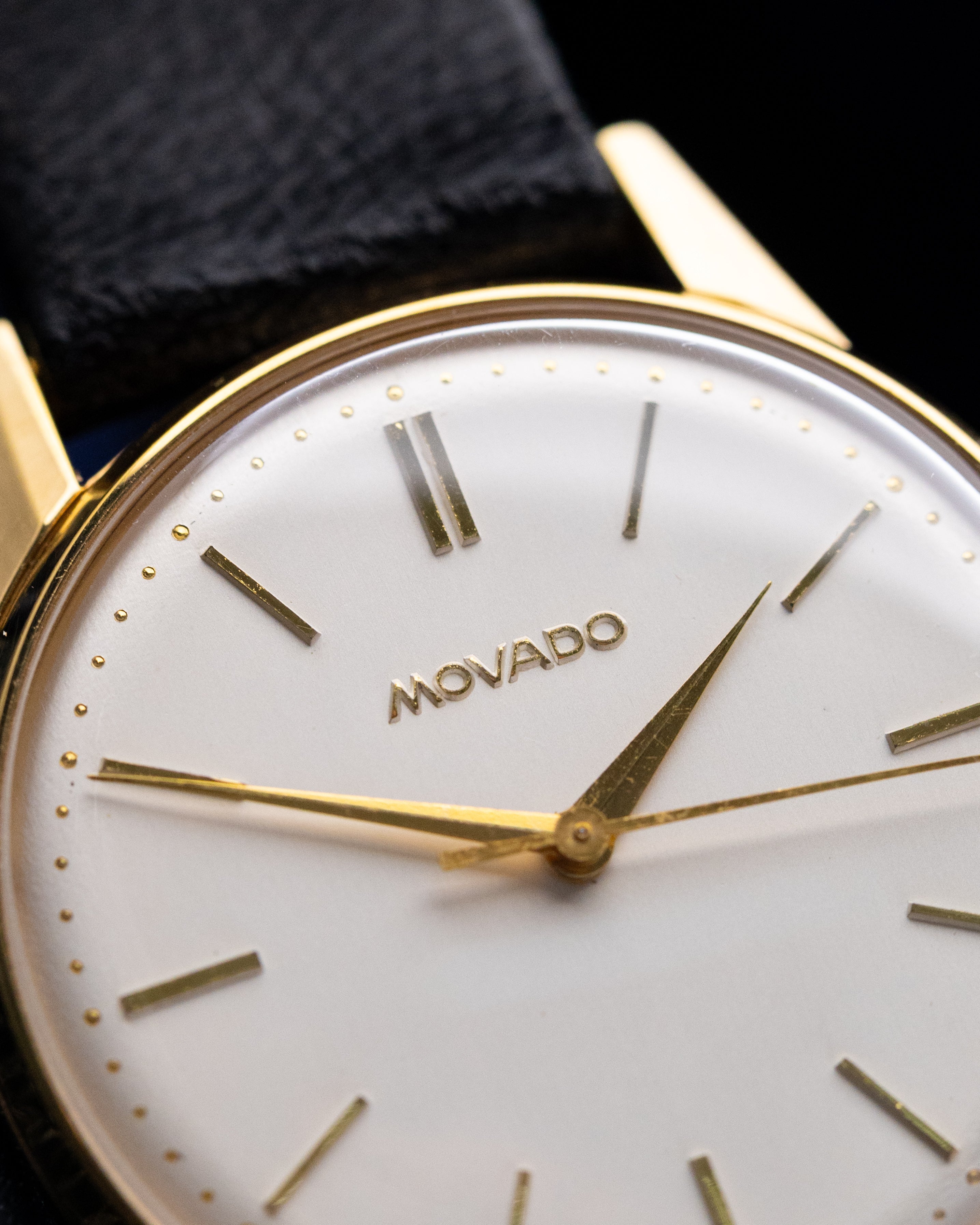 Vintage Movado Manual Wind Swiss Watch, Cal. 3219 with Original Box and Strap - DuMarko