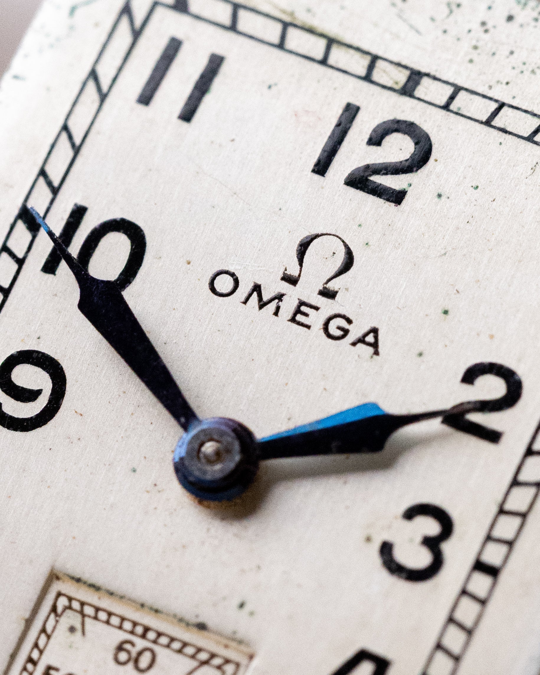 Vintage Omega Art Deco Tank, Mechanical Cal. T17, Sub - Seconds from 1930 - DuMarko