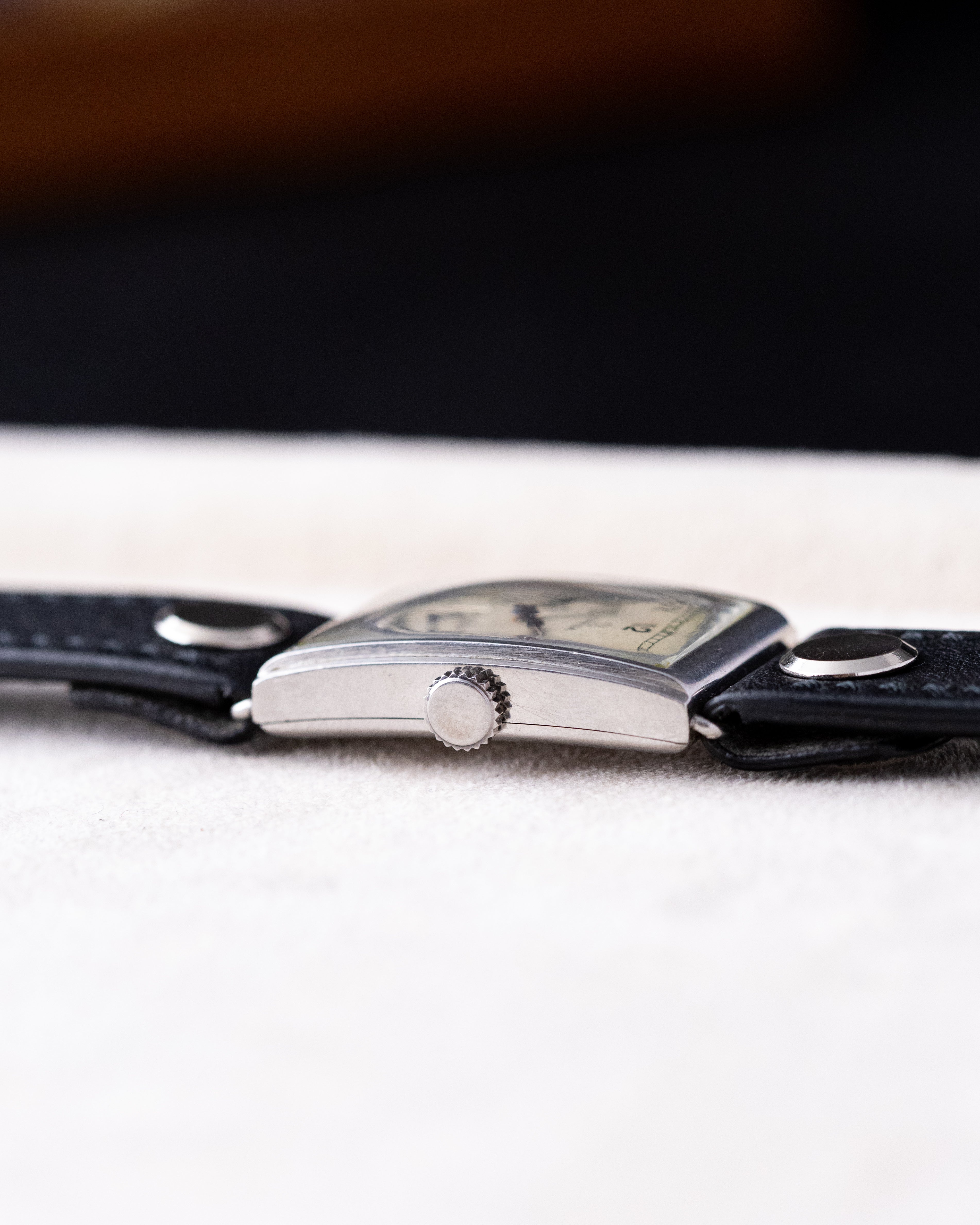 Vintage Omega Art Deco Tank, Mechanical Cal. T17, Sub - Seconds from 1930 - DuMarko