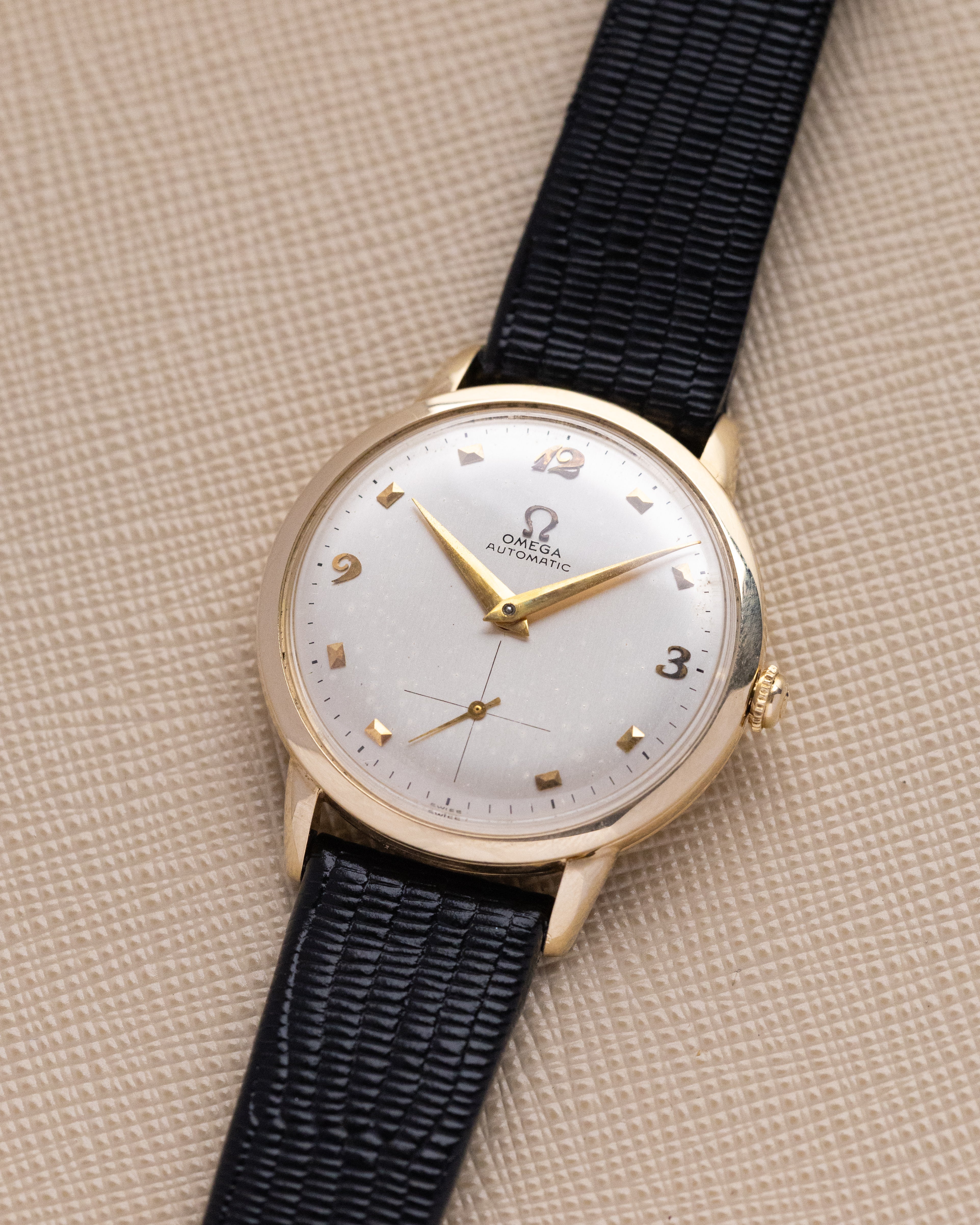 Vintage Omega Automatic Bumper Cal. 342, 14K Gold - Filled Dress Watch from 1947 - DuMarko