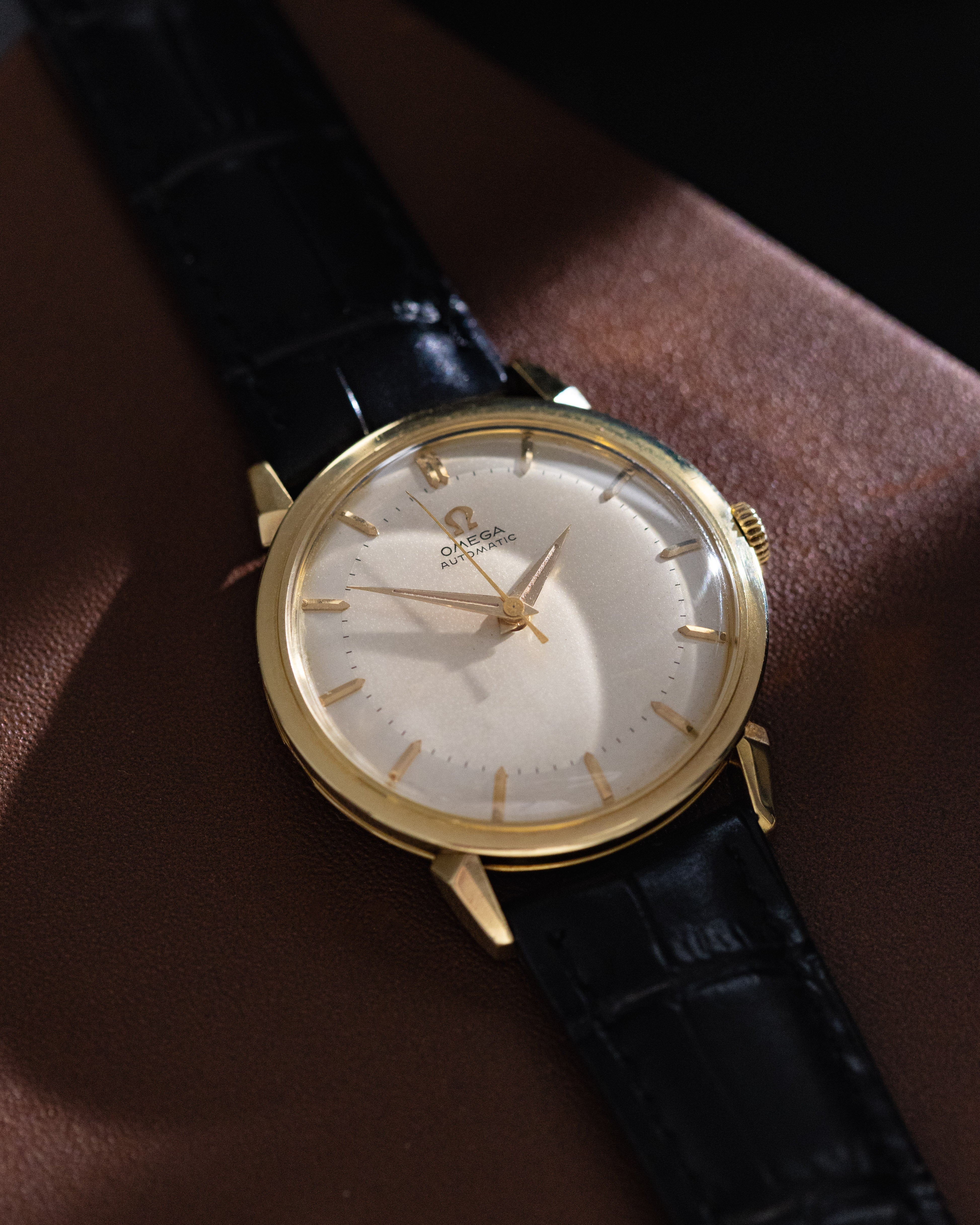 Vintage Omega Automatic Swiss Watch, Ref. 2841/2868 SC, 14K Solid Gold, Crab Lugs Two - Tone Dial from 1956 - DuMarko