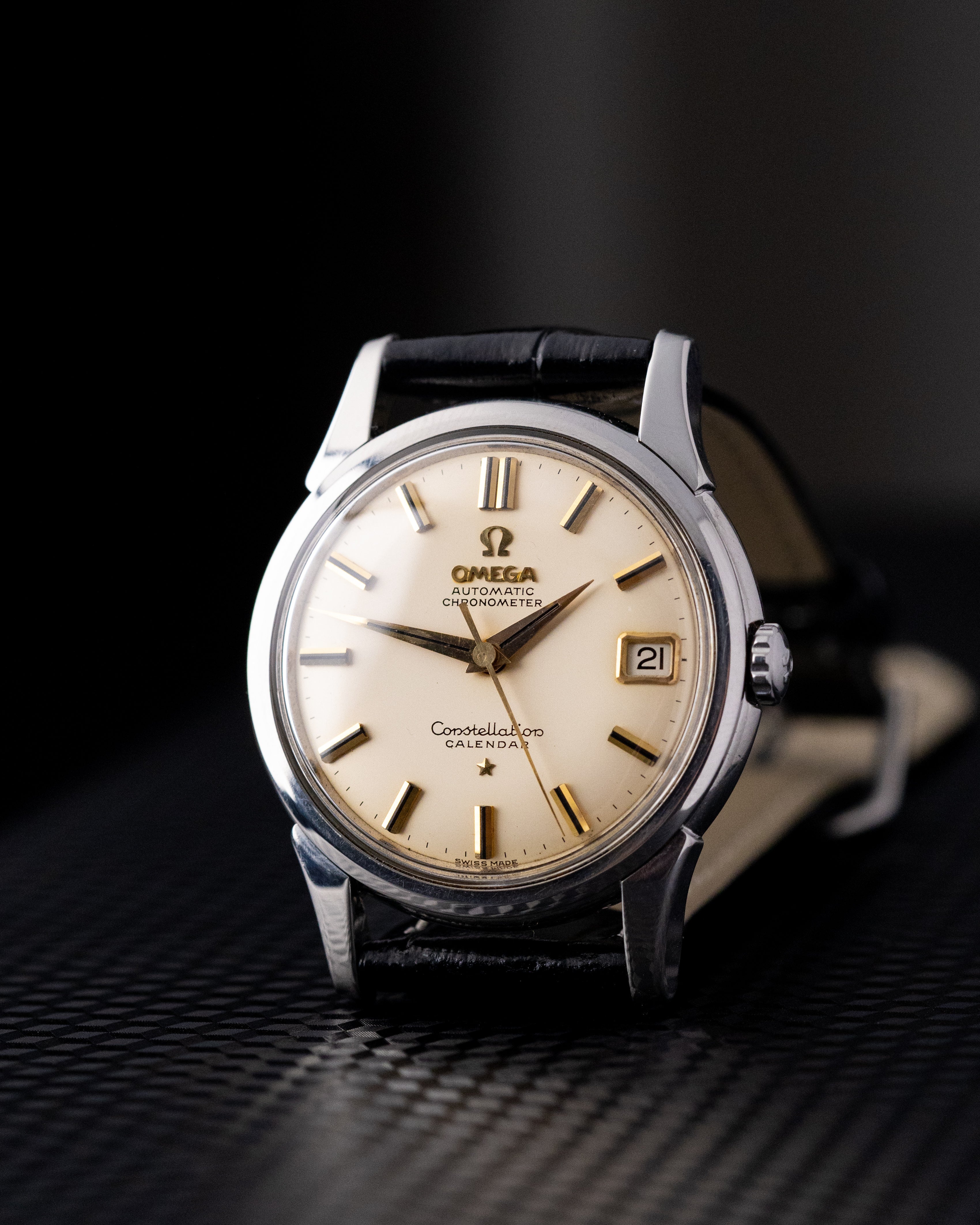 Vintage Omega Constellation Calendar, Ref. 14393 - 2 SC, Cal. 561 from 1960 - DuMarko
