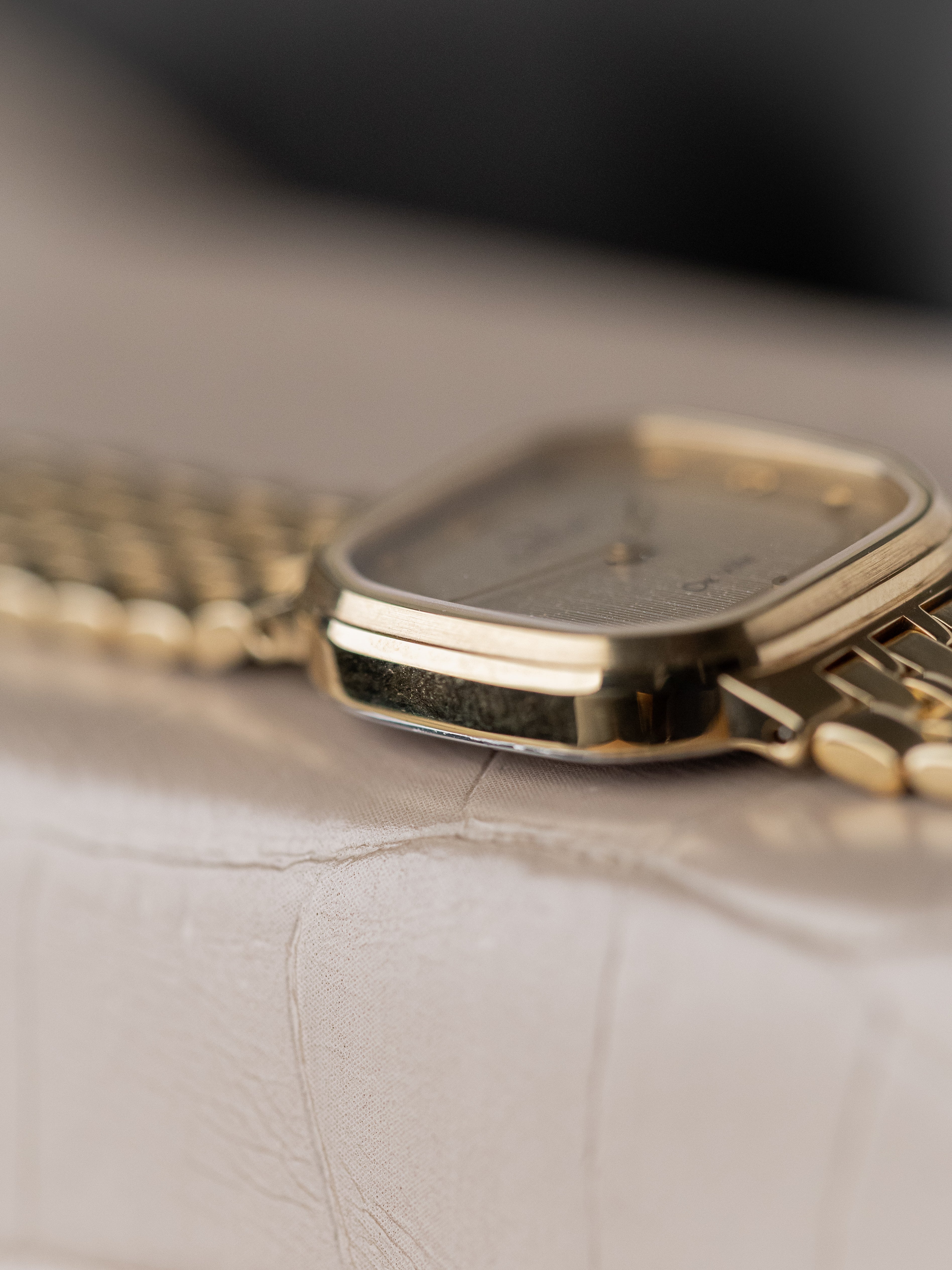 Vintage Omega De Ville Ladies Watch, NOS, Quartz Cal. 1375, Two - Tone Champagne Dial from 1982 - DuMarko