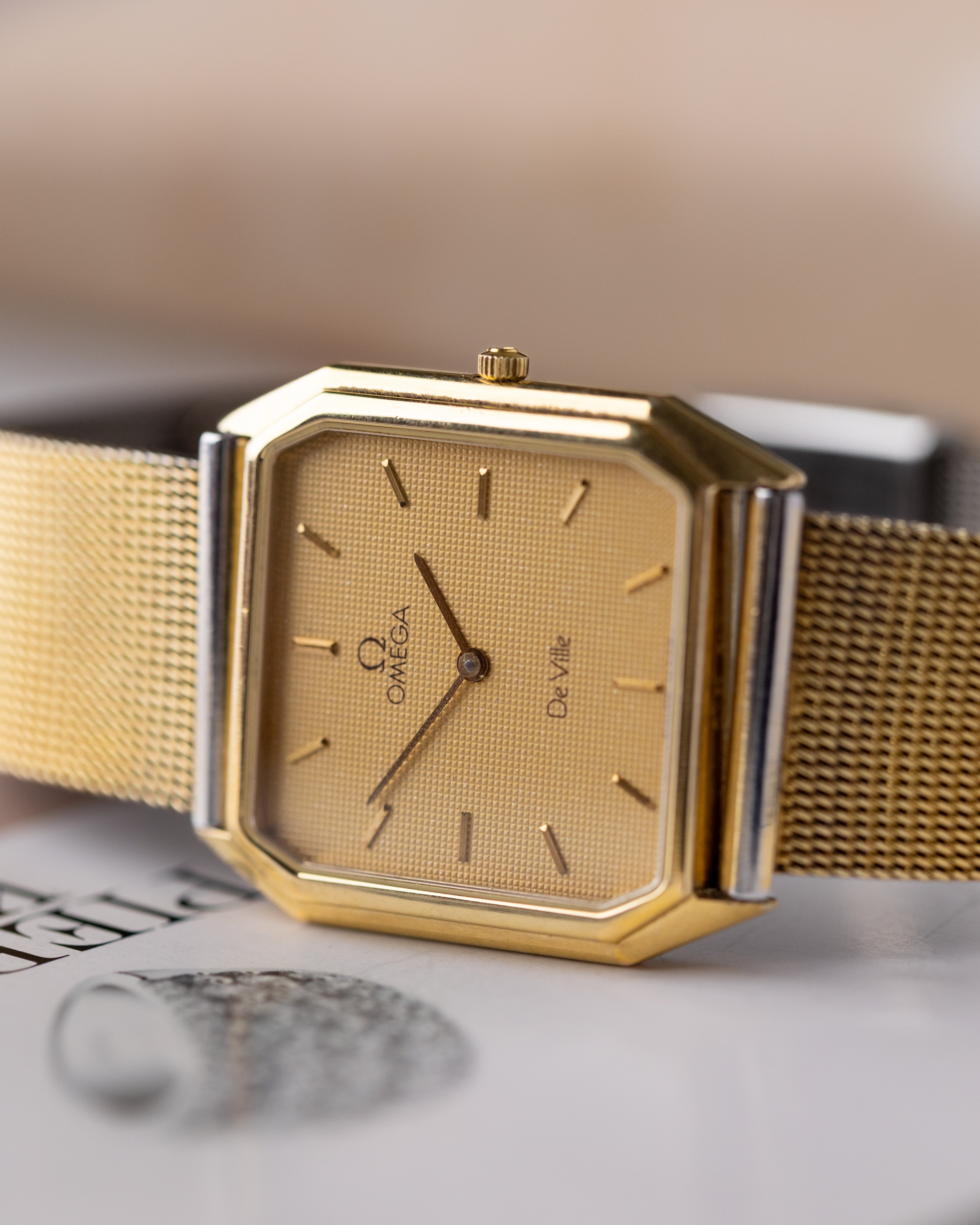Vintage Omega De Ville, Quartz Cal. 1377, Swiss Made – DuMarko