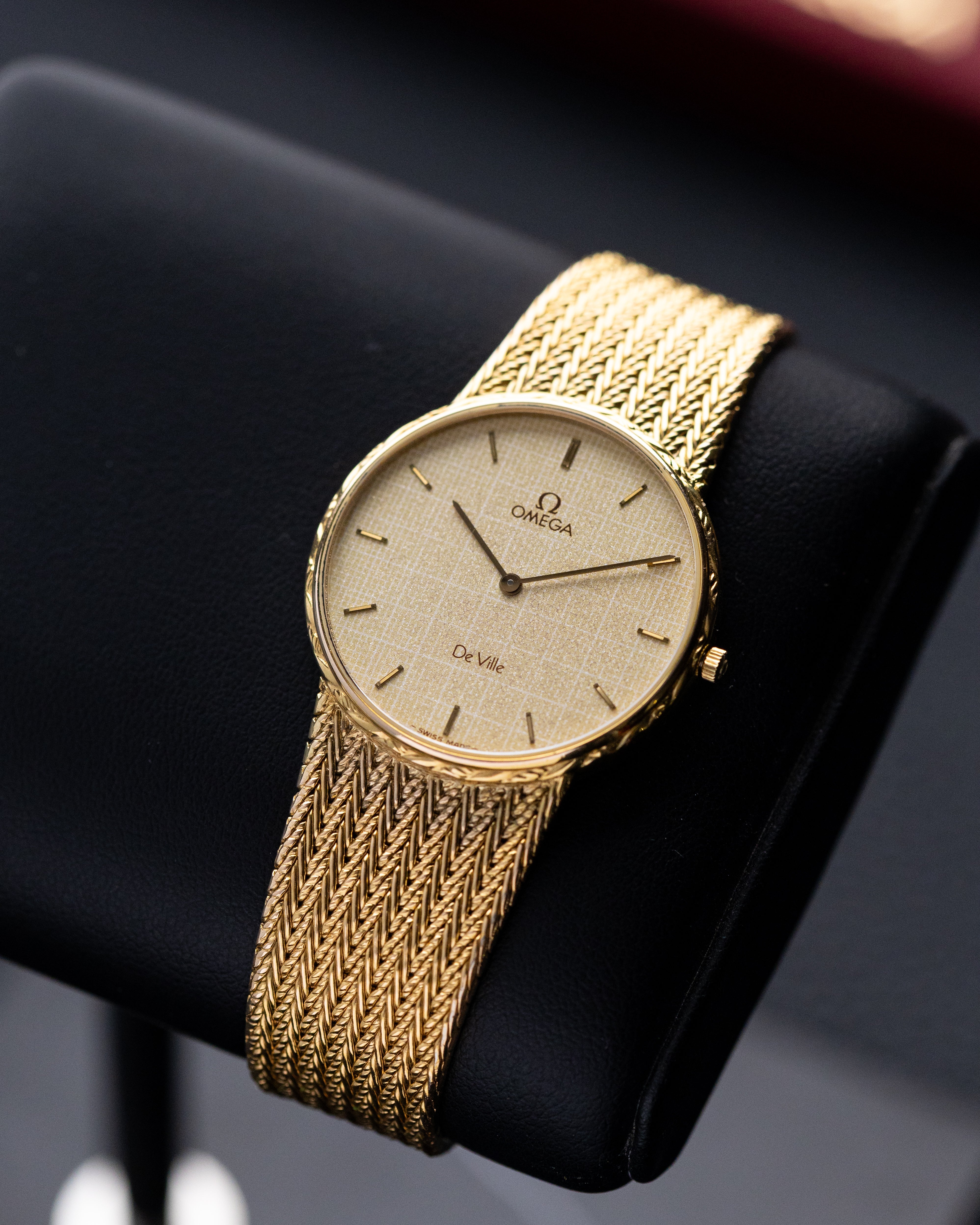 Vintage Omega De Ville Swiss Watch, Champagne crosshatched dial, Quartz Watch from 1980's - DuMarko