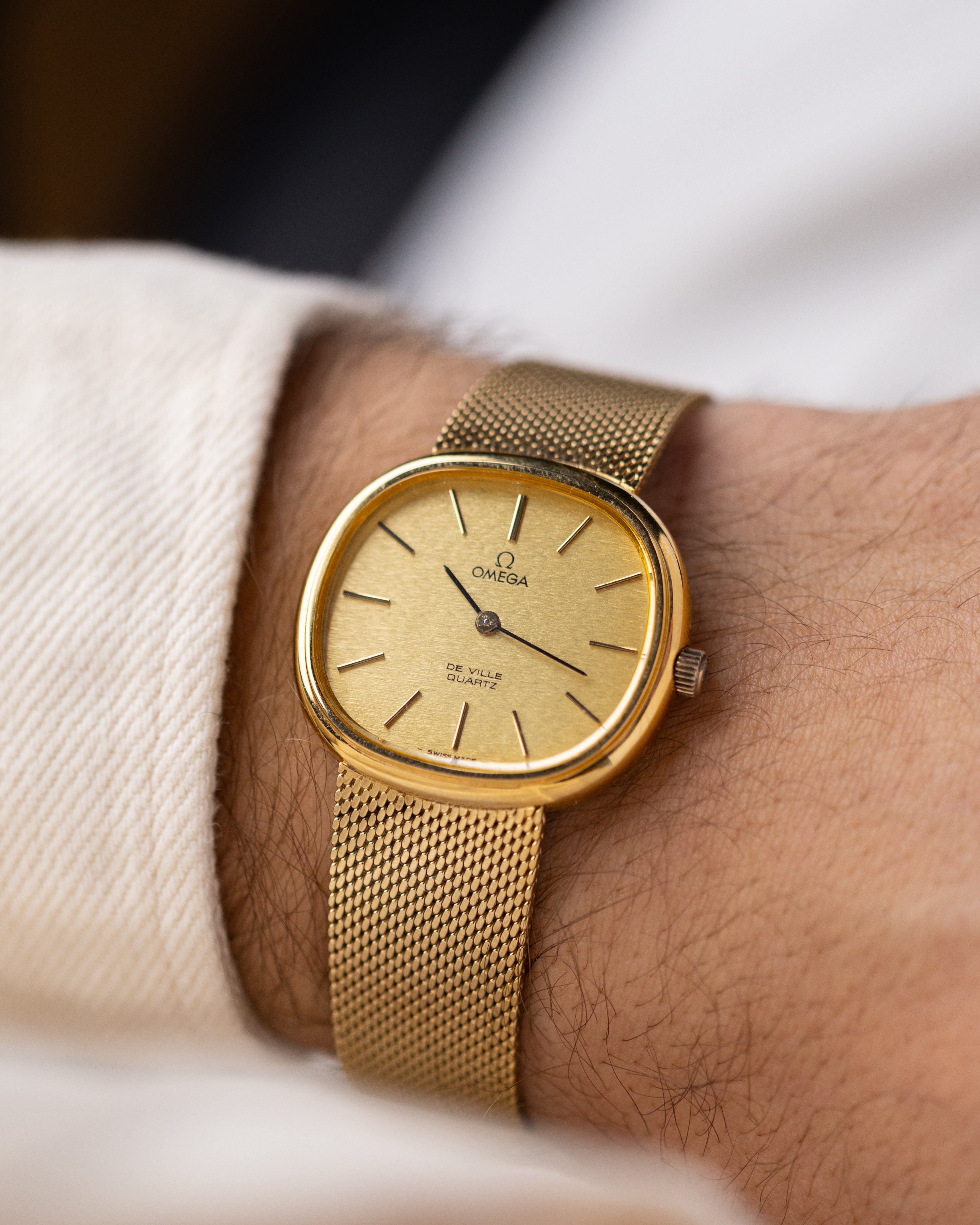 Vintage Omega De Ville Swiss Watch, Quartz Cal. 1330, Champagne Dial from 1978 - DuMarko