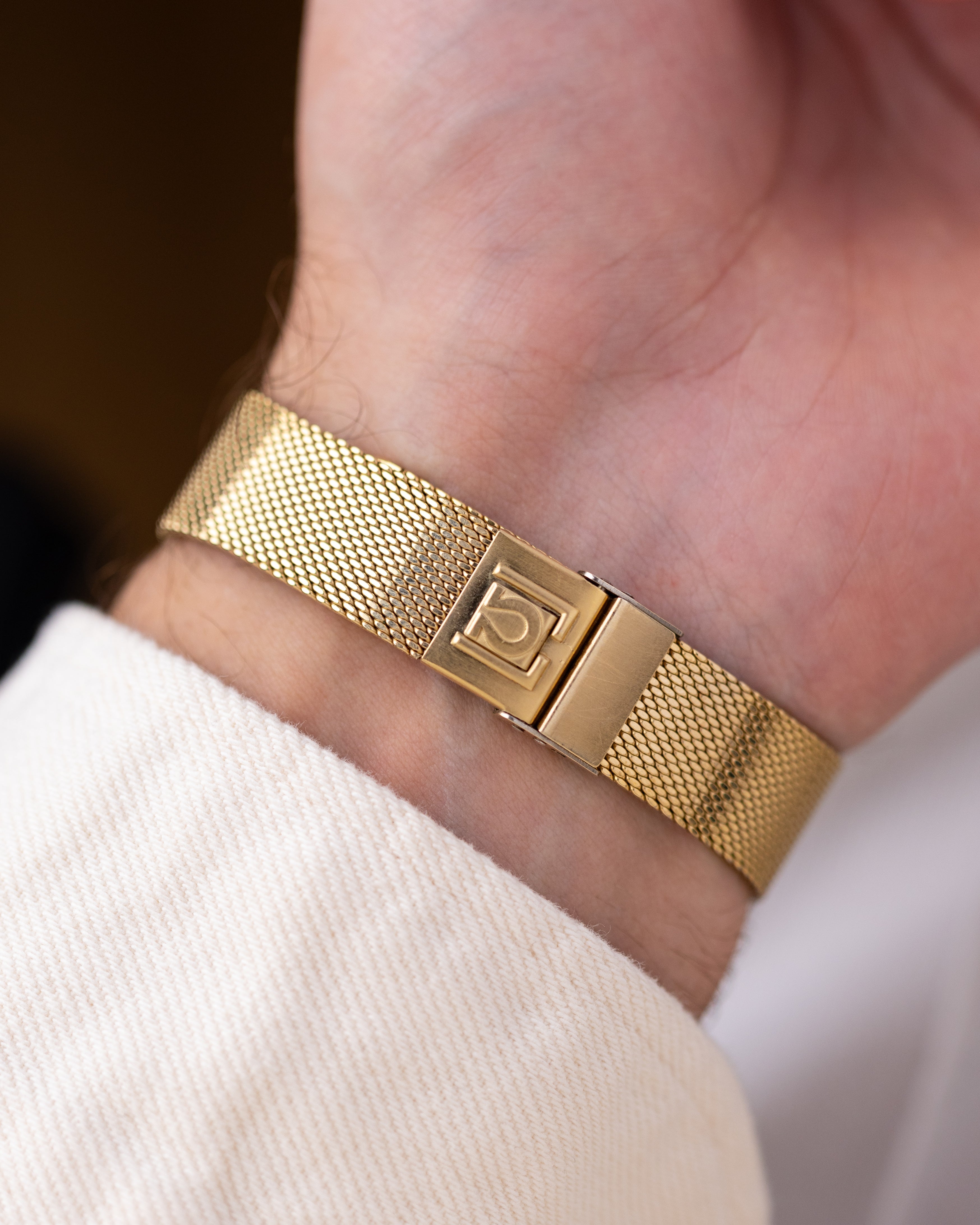 Vintage Omega De Ville Swiss Watch, Quartz Cal. 1330, Champagne Dial from 1978 - DuMarko