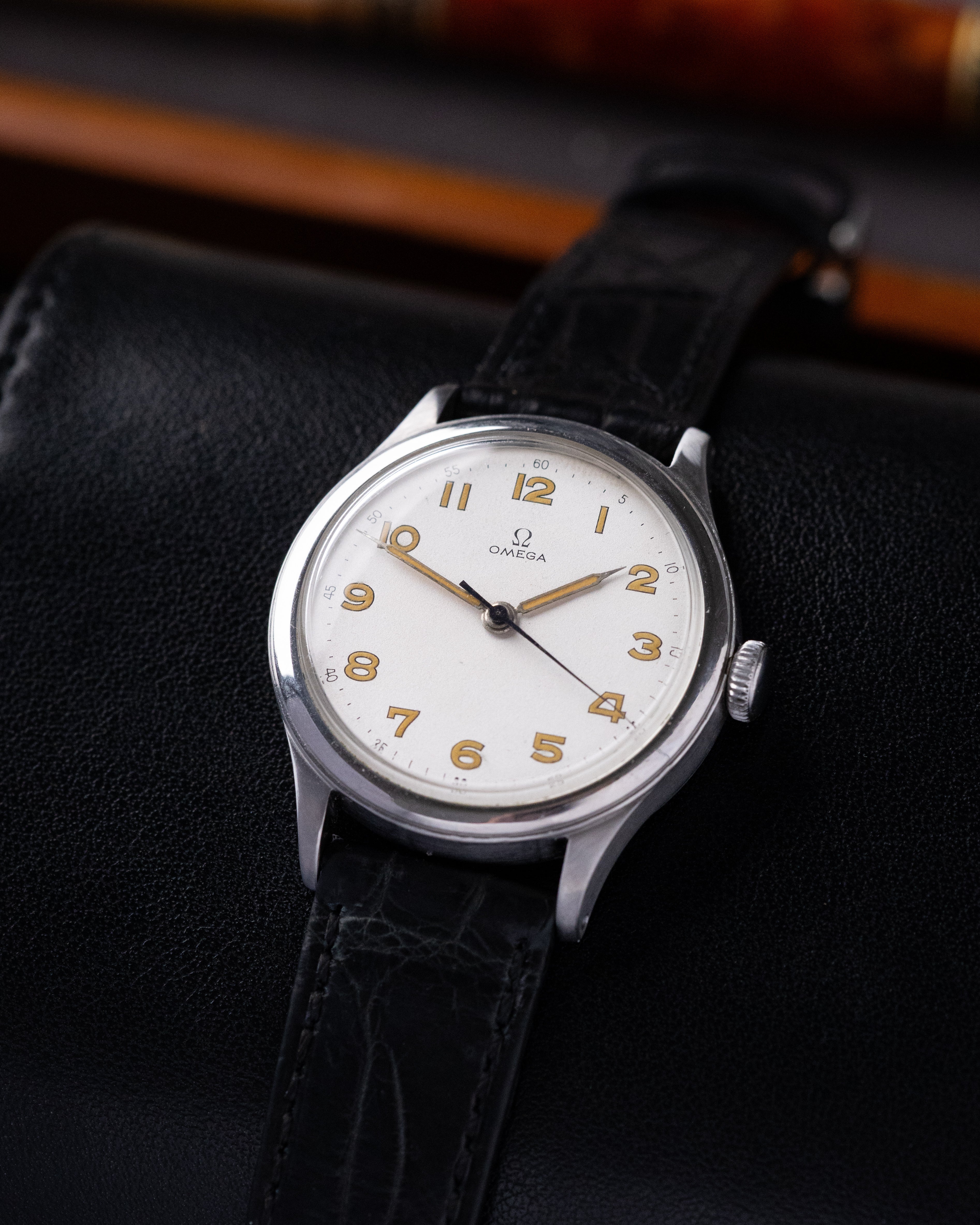 Vintage Omega Military Swiss Watch, Ref. 2179/5, Cal. 30T2 from 1944 - DuMarko
