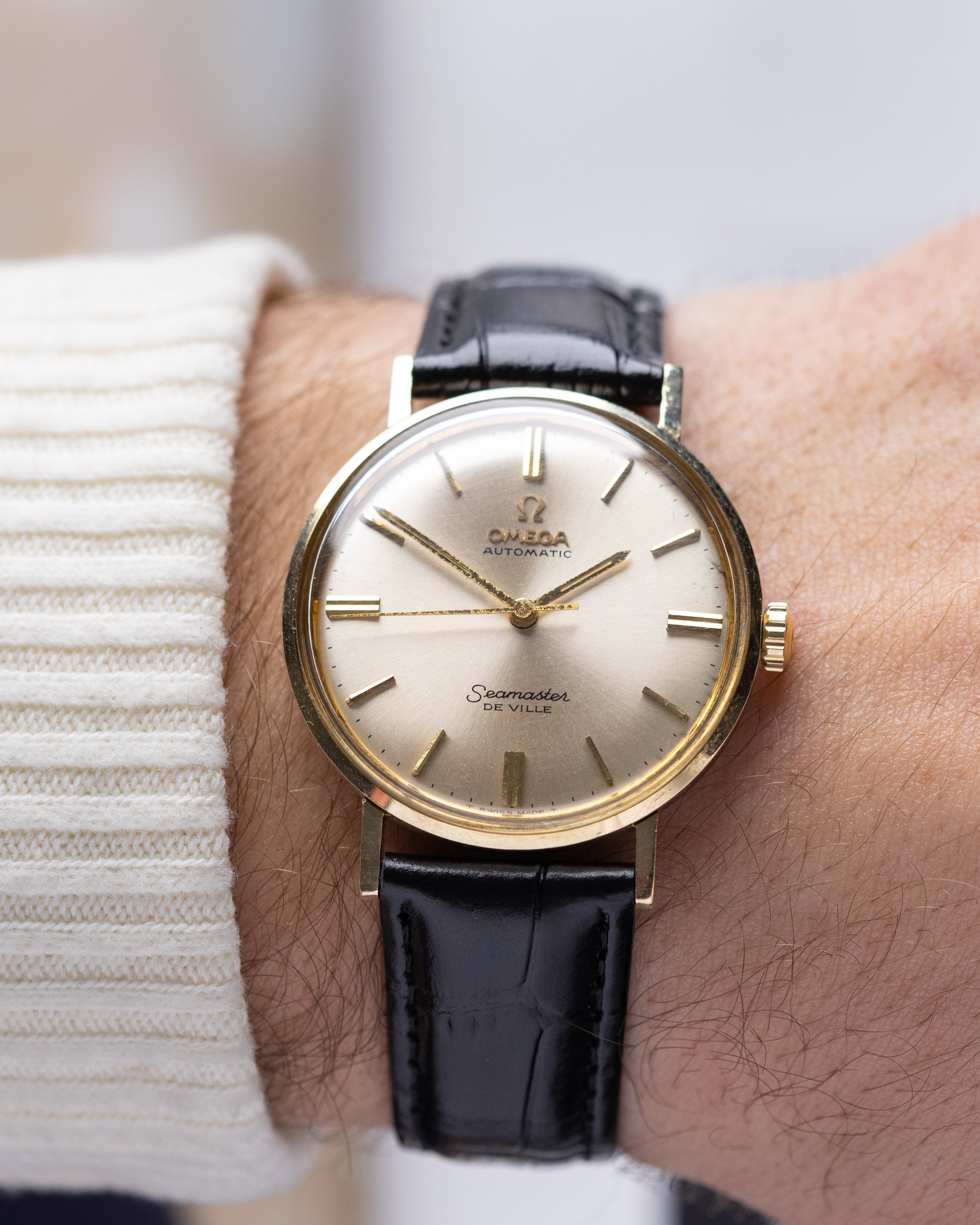 Vintage Omega Seamaster De Ville Automatic, Monocoque Case, Swiss Watch, 14K Solid Gold Bezel - DuMarko