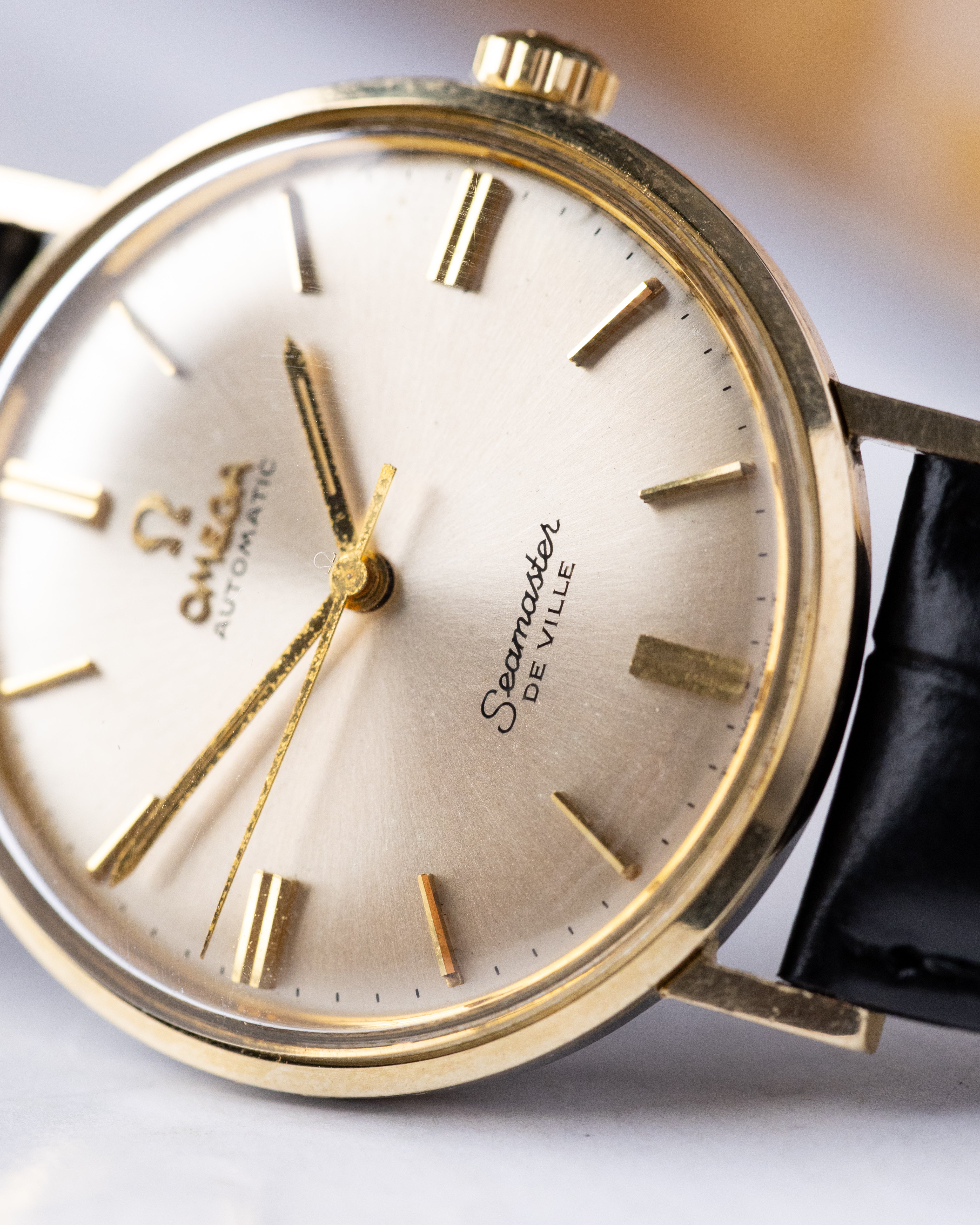 Vintage Omega Seamaster De Ville Automatic, Monocoque Case, Swiss Watch, 14K Solid Gold Bezel - DuMarko