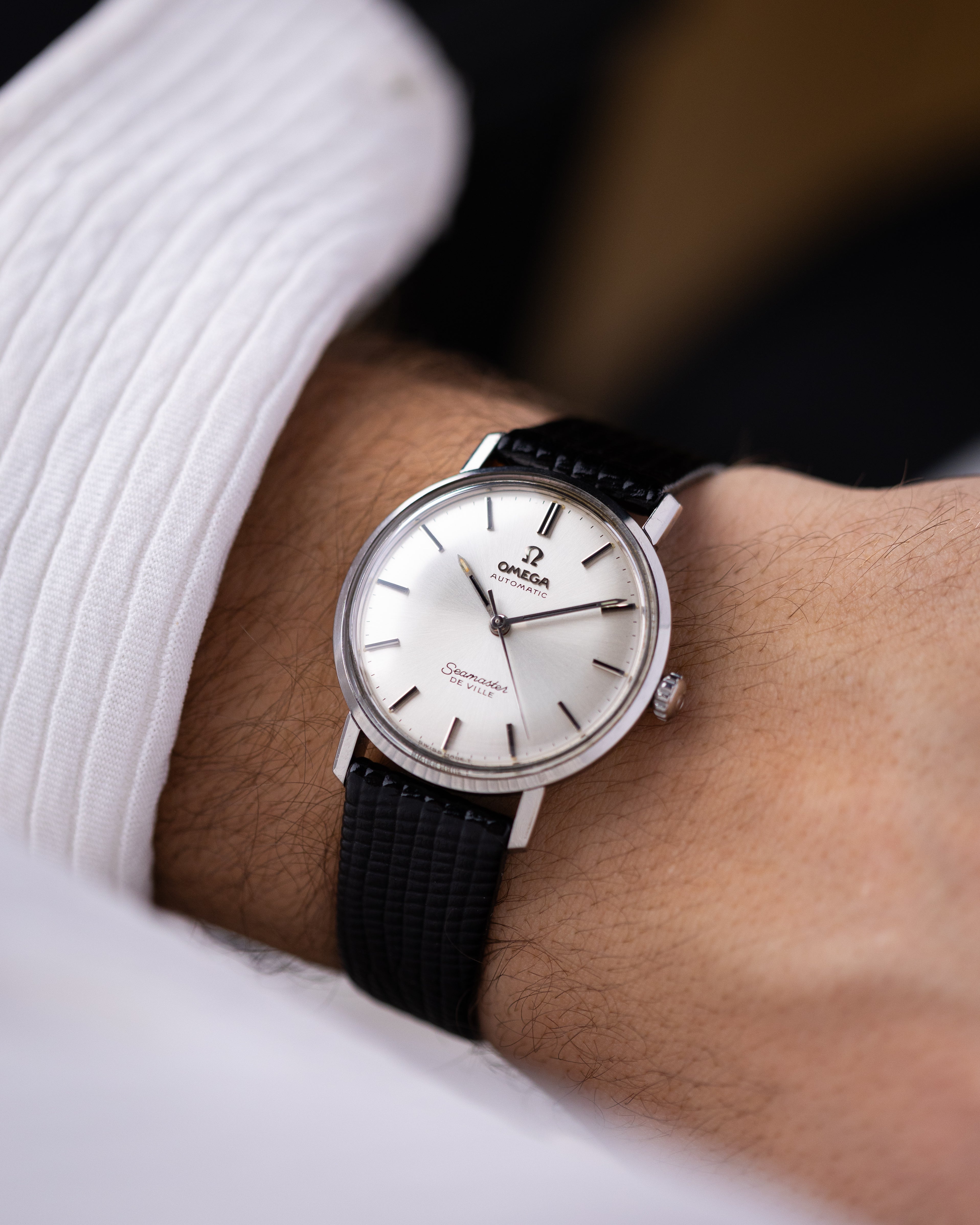 Vintage Omega Seamaster De Ville Swiss Watch, Ref. 165.020, Monocoque case, Cal. 552 from 1966 - DuMarko