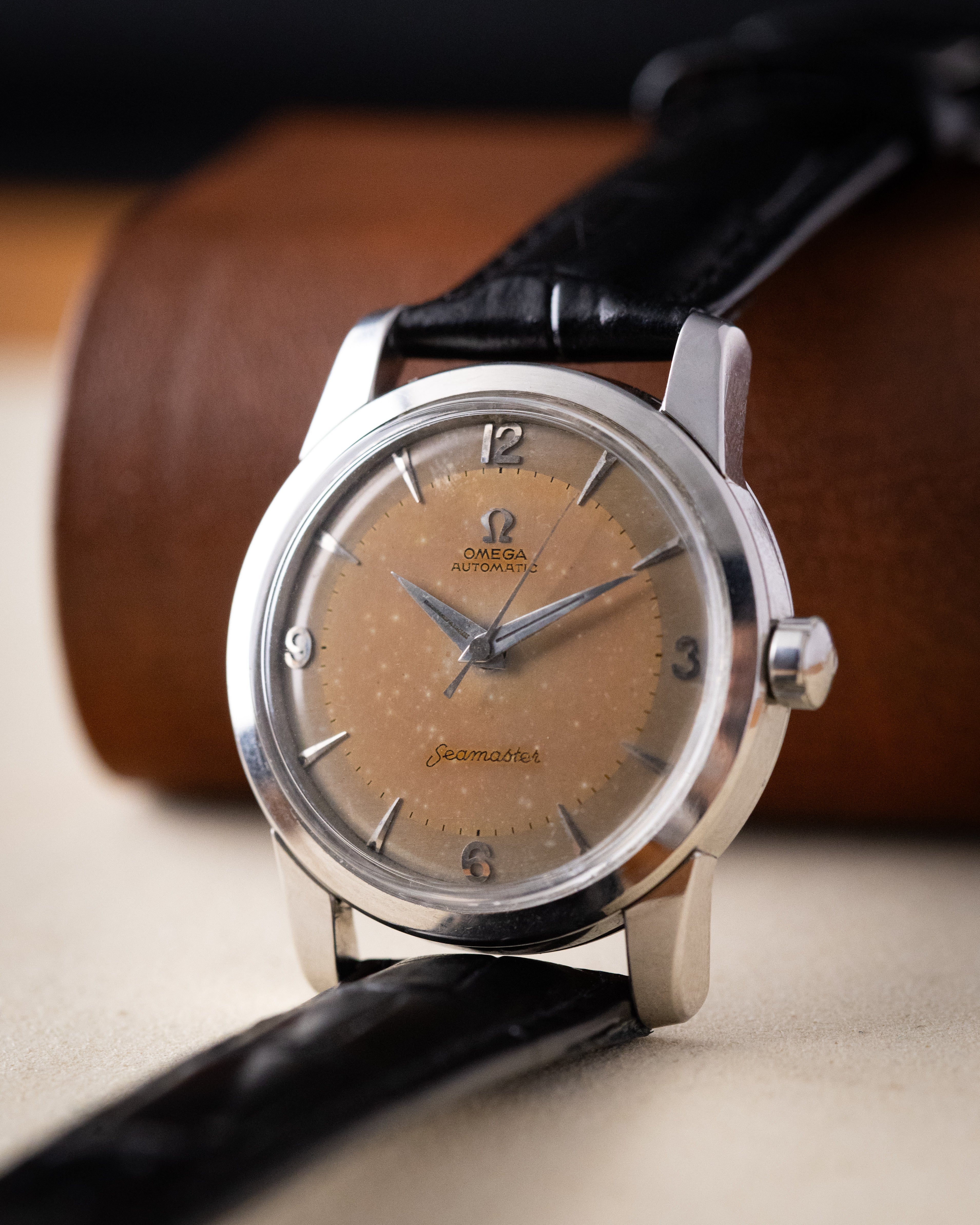 Vintage Omega Seamaster “Fat Lugs” Swiss Watch, Two - Tone Salmon Patina Dial, Cal. 501 from 1956 - DuMarko