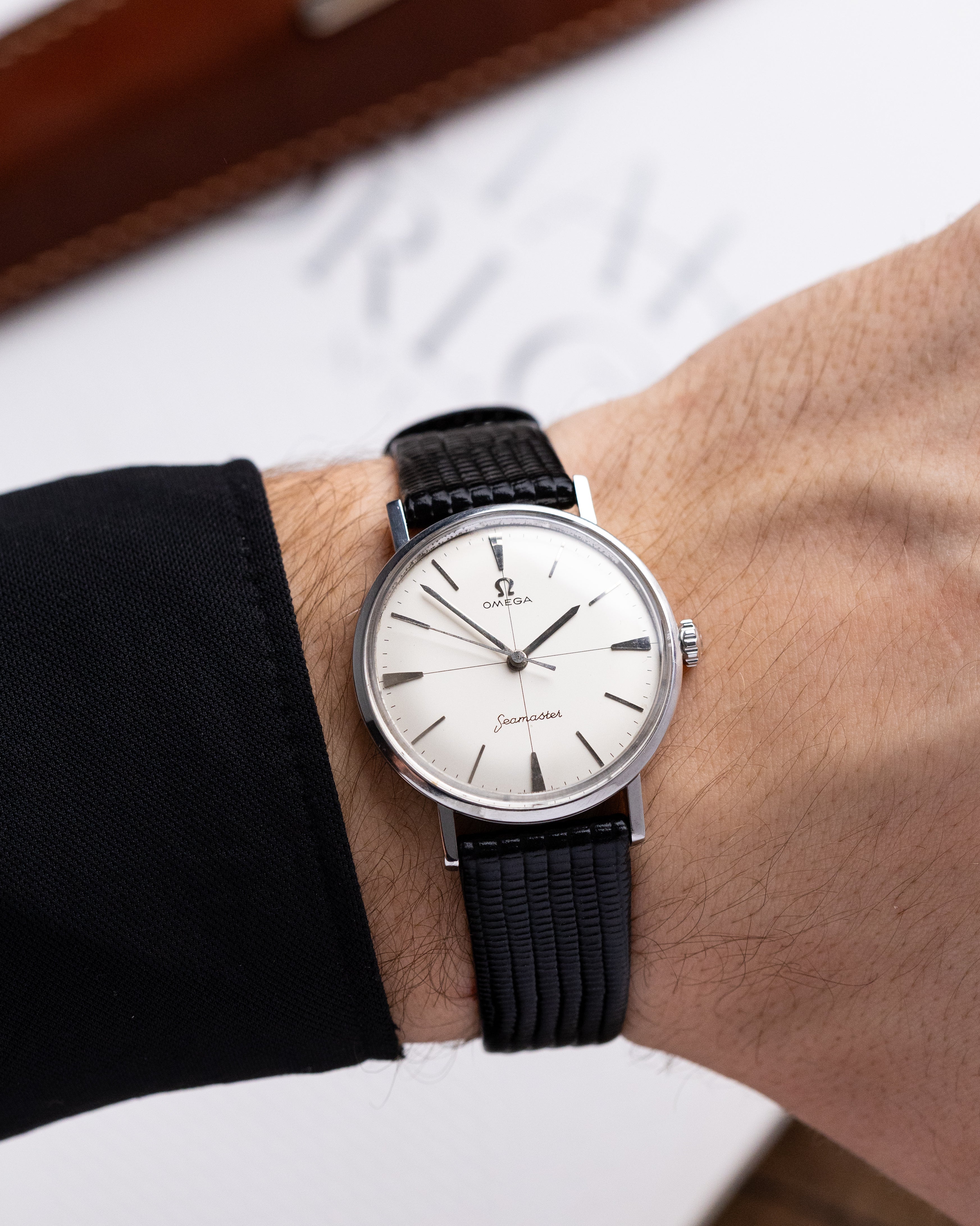 Vintage Omega Seamaster Ref. 135.020, Crosshair Dial, Hand - wound Cal. 600 from 1960’s - DuMarko