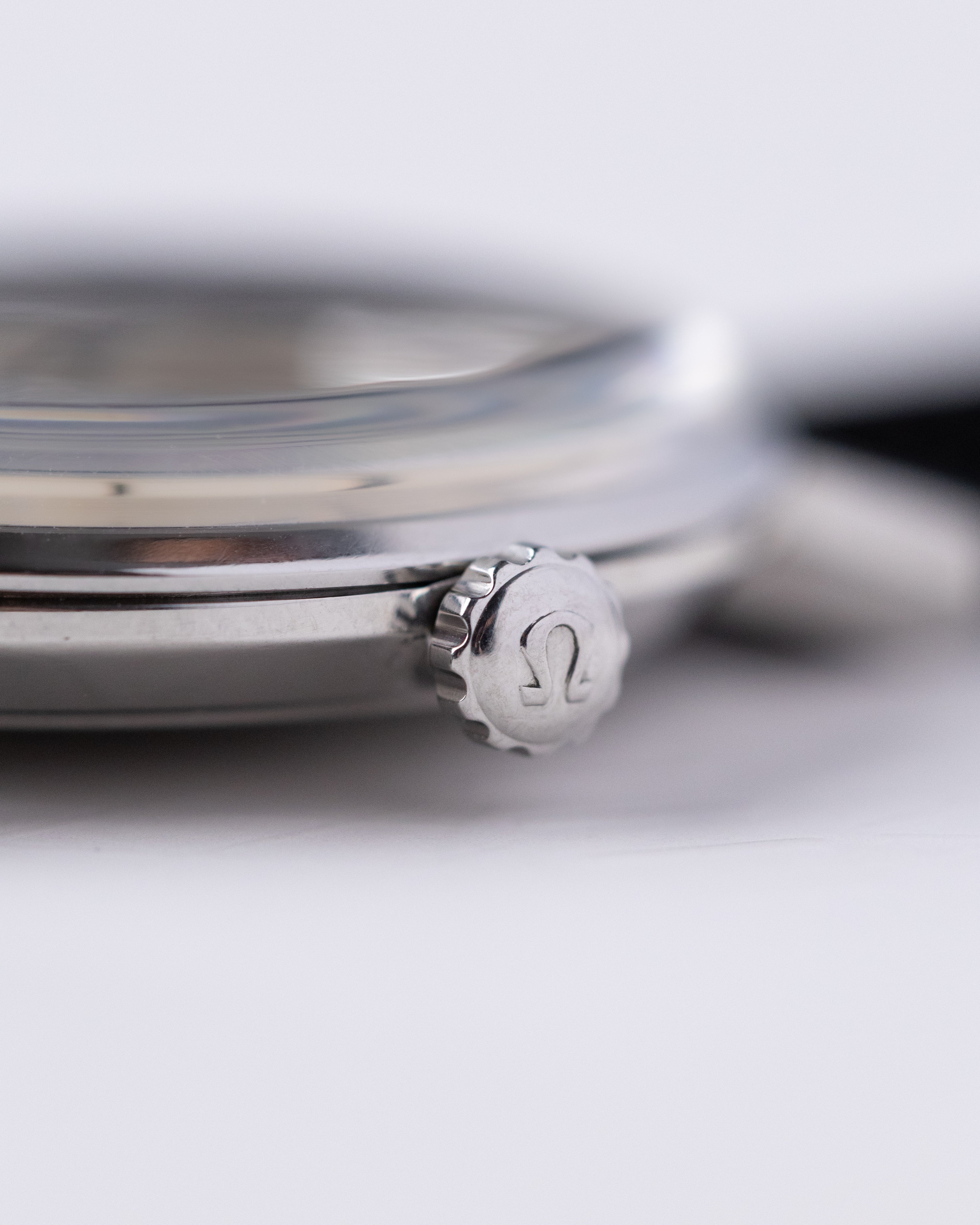 Vintage Omega Seamaster Ref. 135.020, Crosshair Dial, Hand - wound Cal. 600 from 1960’s - DuMarko