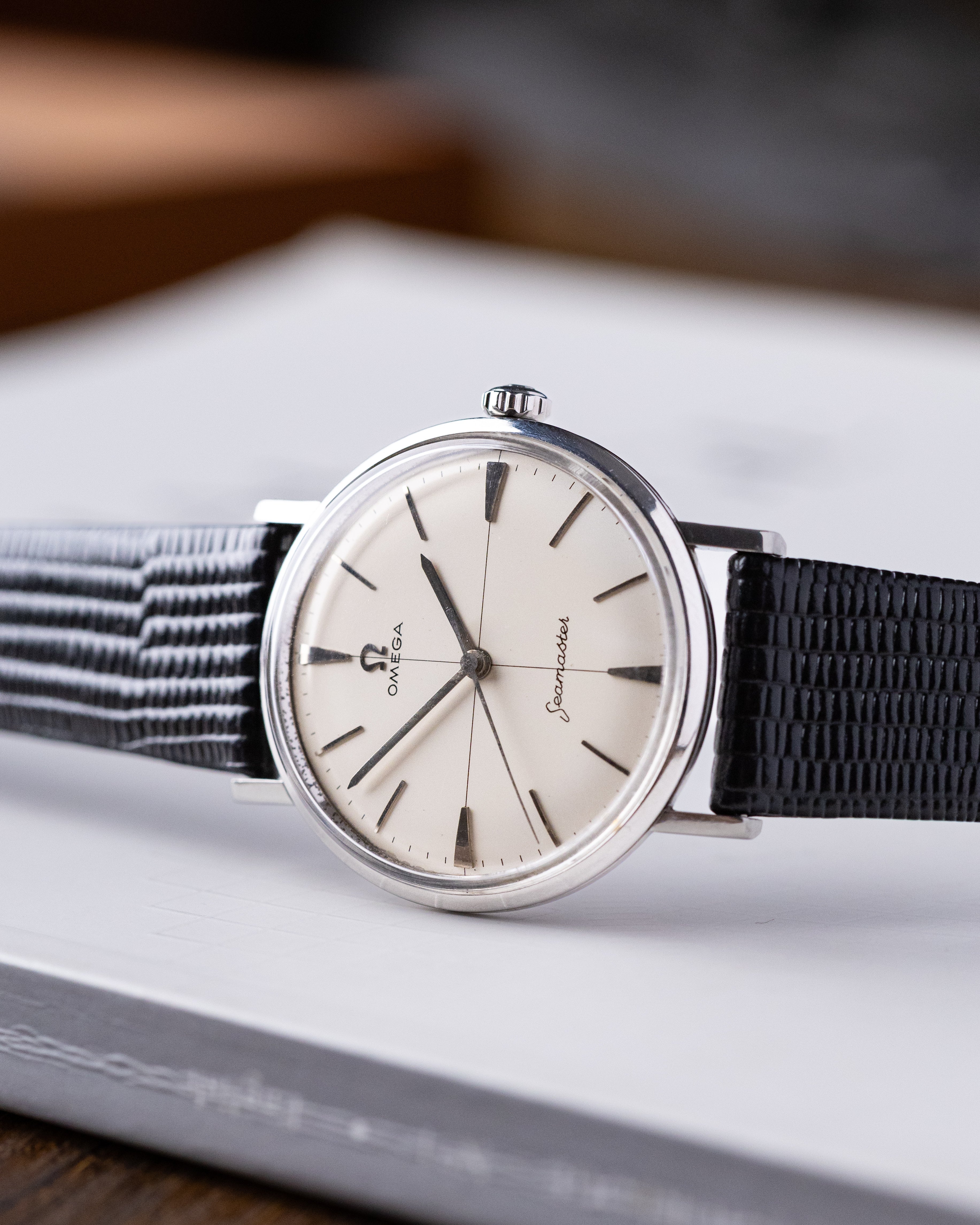 Vintage Omega Seamaster Ref. 135.020, Crosshair Dial, Hand - wound Cal. 600 from 1960’s - DuMarko