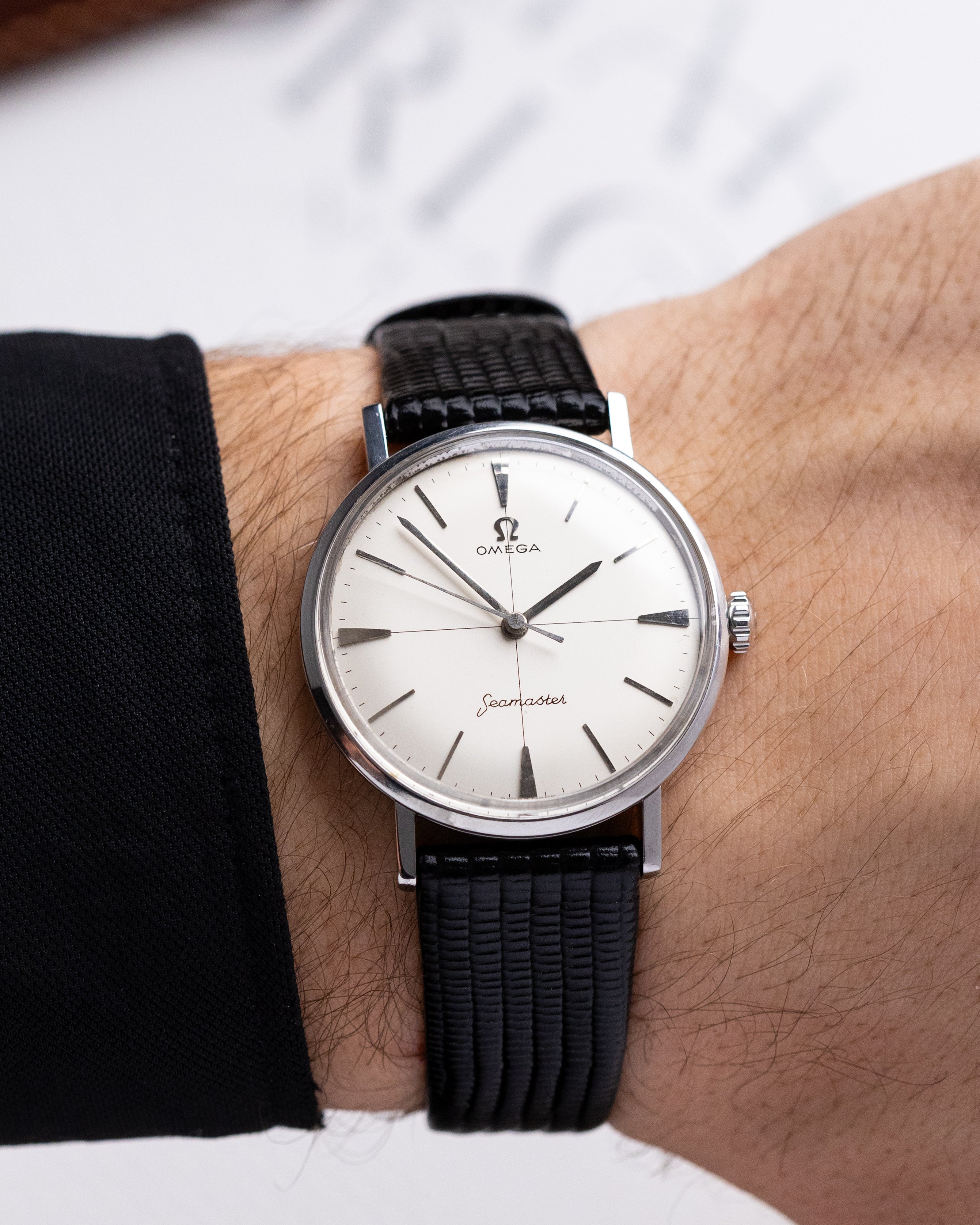 Vintage Omega Seamaster Ref. 135.020, Crosshair Dial, Hand - wound Cal. 600 from 1960’s - DuMarko