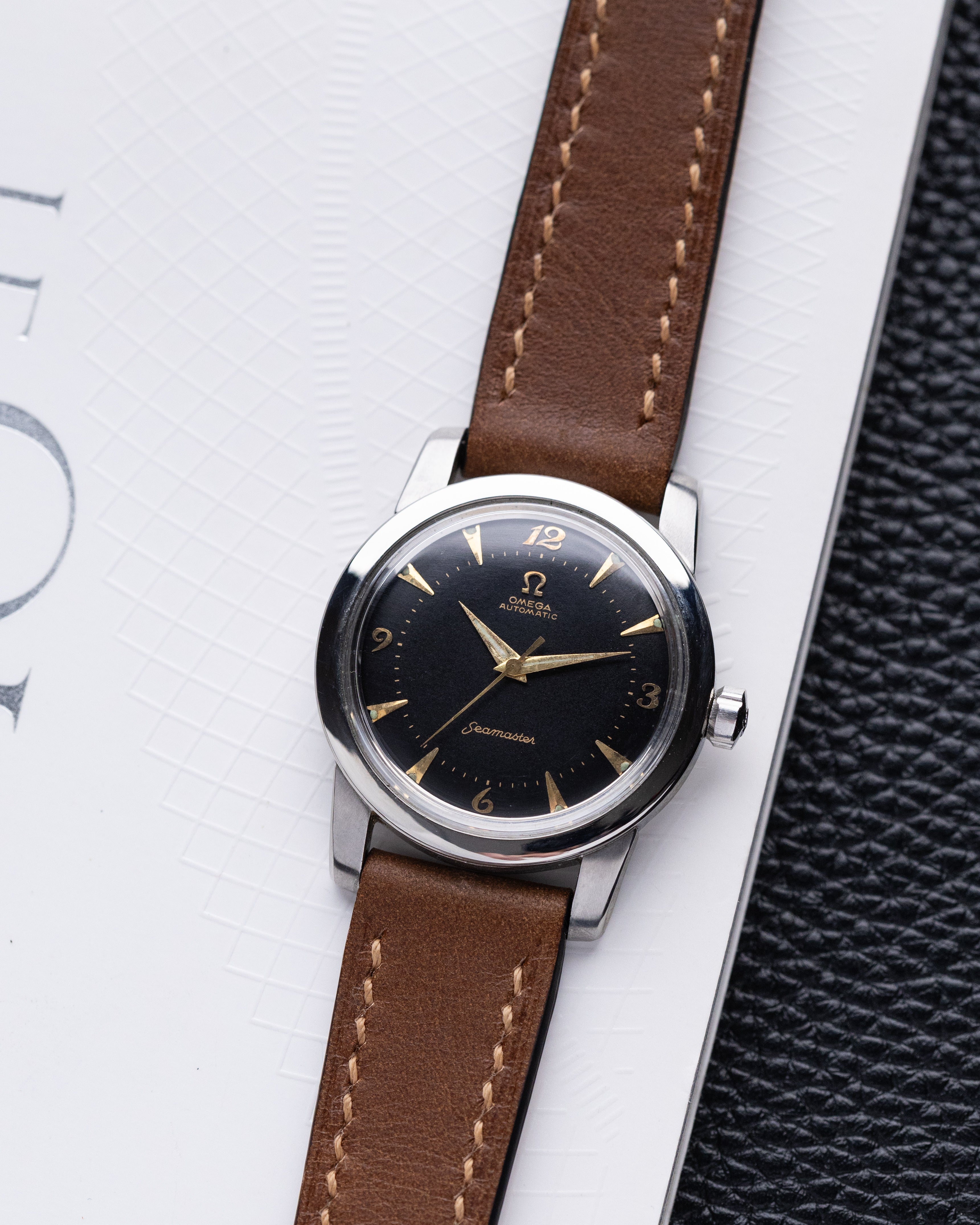 Vintage Omega Seamaster, Ref. 2852 - 4 SC, Black Gilt Crosshair Dial, Bumper Cal. 501 from 1952 - DuMarko