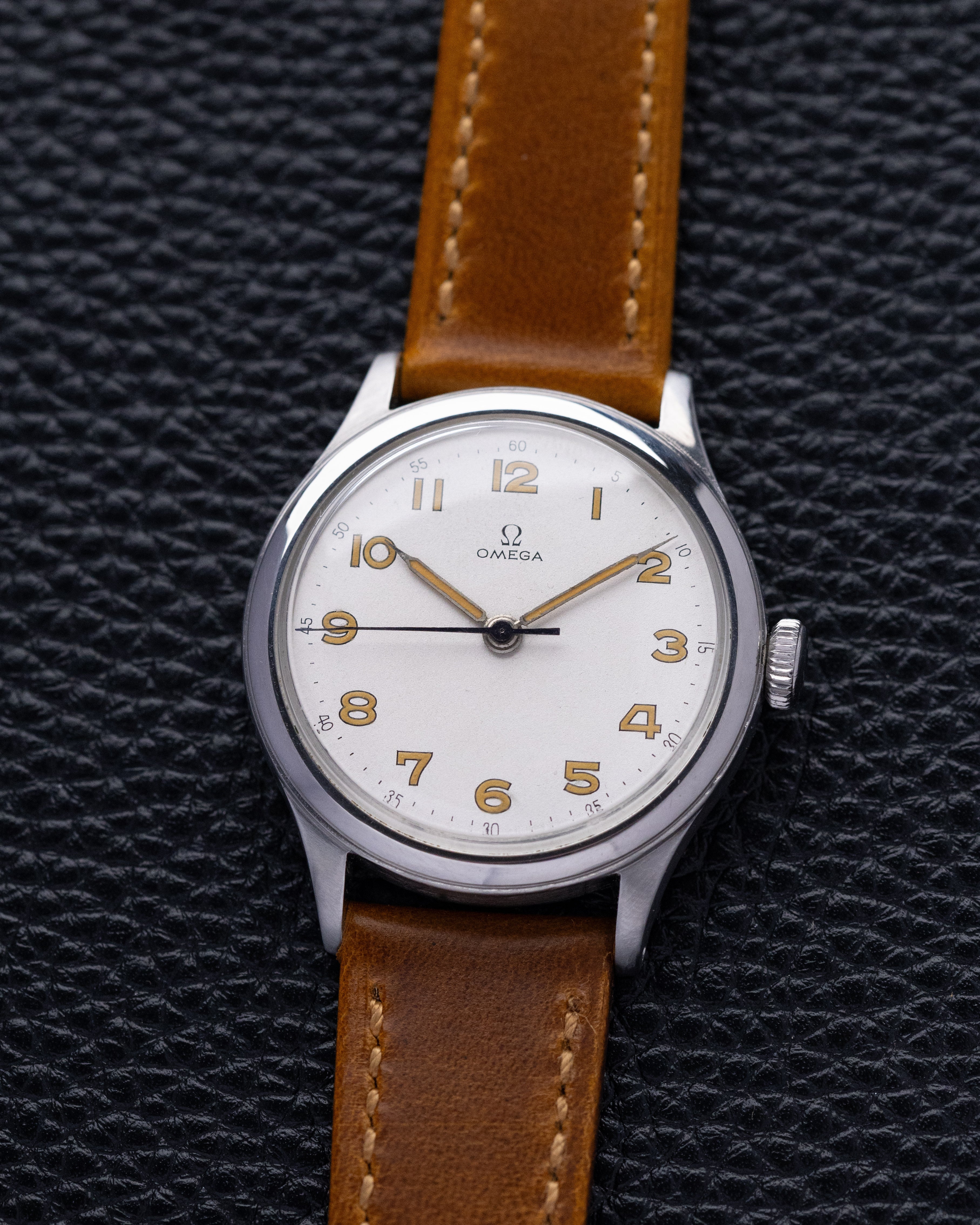 Vintage Omega Swiss Military Watch, Ref. 2179/5, Cal. 30T2 from 1944 - DuMarko