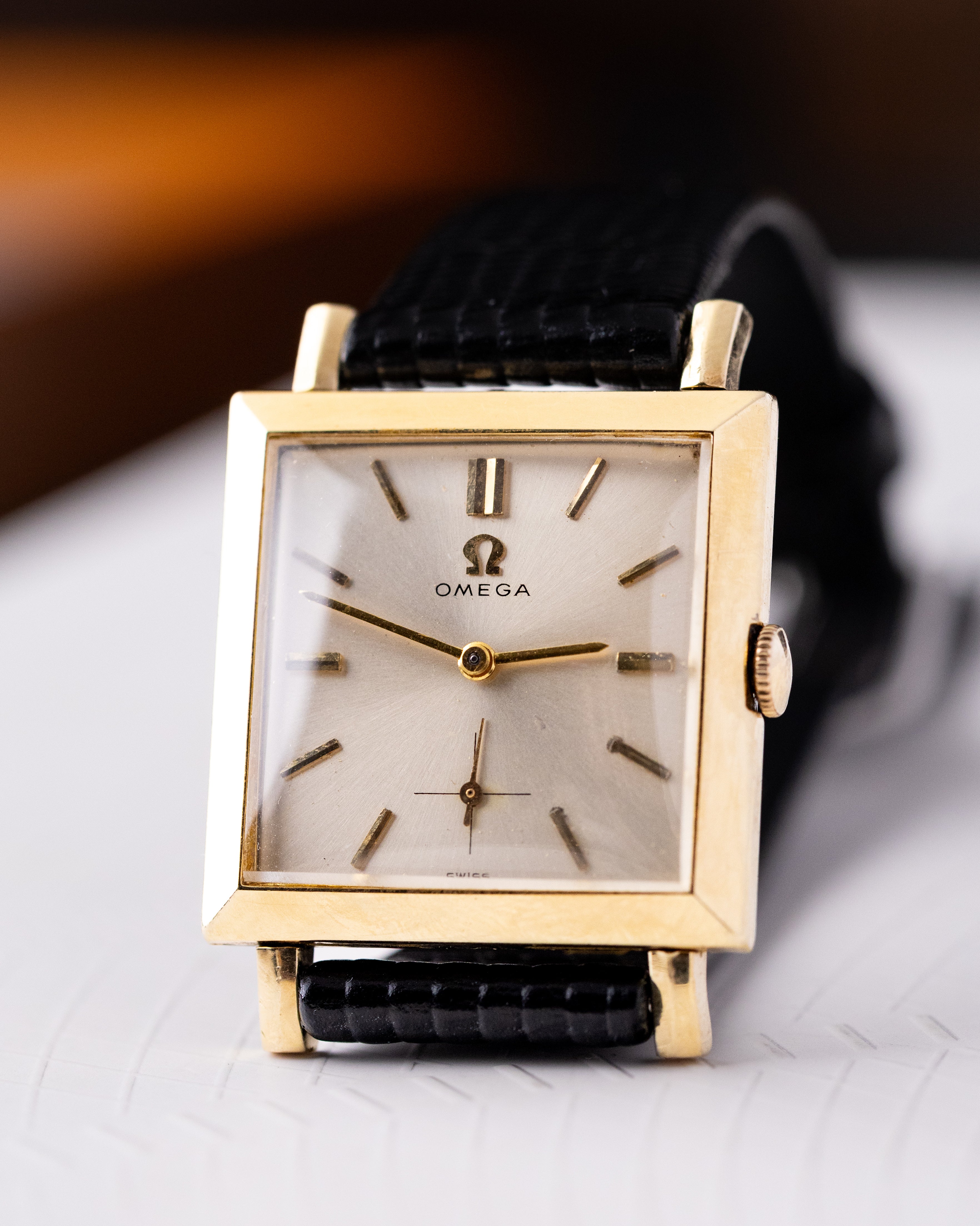 Vintage Omega Swiss Watch, Art Deco Tank, Mechanical Cal. 302 from 1957 - DuMarko