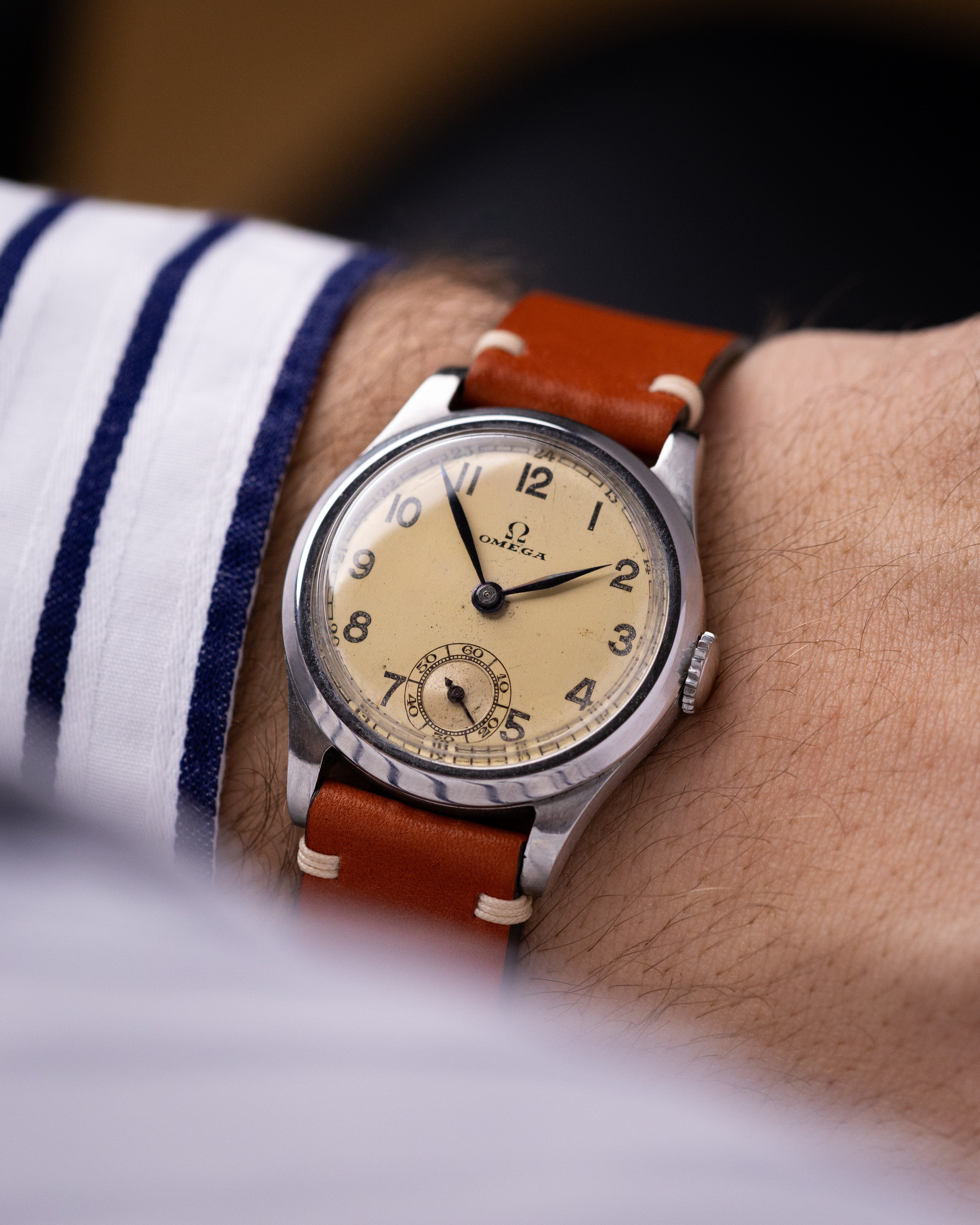 Vintage Omega Swiss Watch, Cal. 26.5 SOB T2, Cream Patina Dial from 1930's - DuMarko