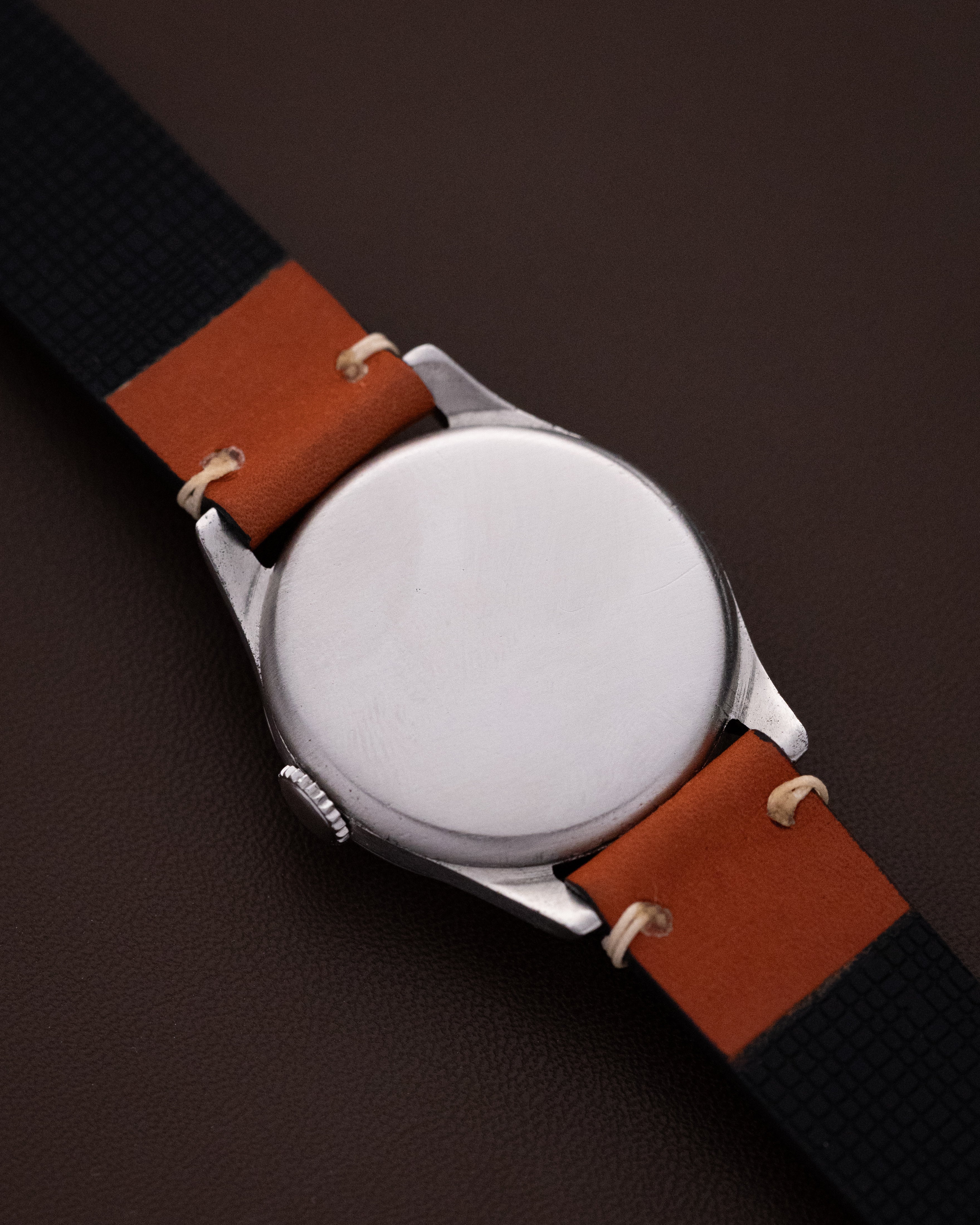 Vintage Omega Swiss Watch, Cal. 26.5 SOB T2, Cream Patina Dial from 1930's - DuMarko