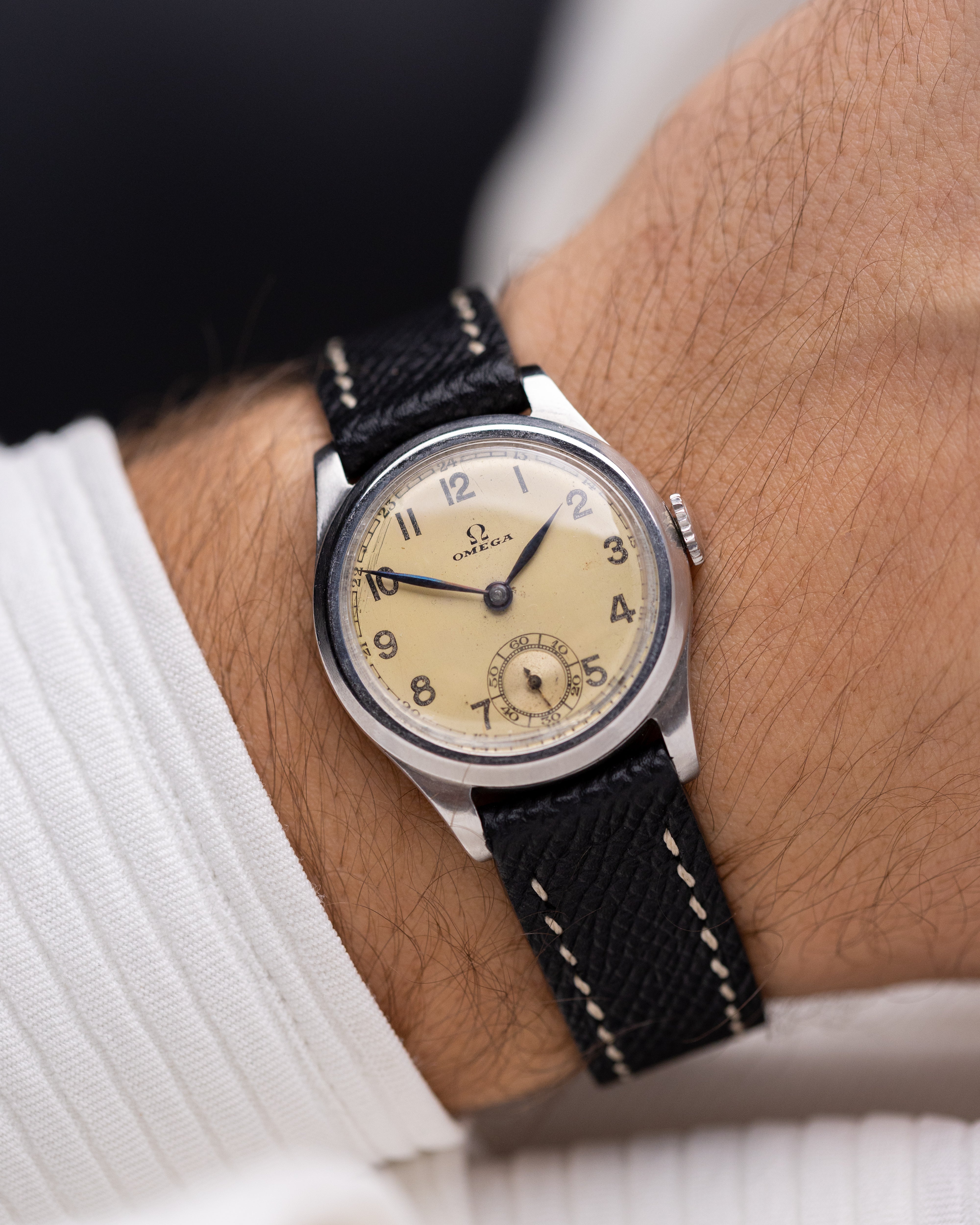 Vintage Omega Swiss Watch, Cream Patina Dial, Cal. 26.5 SOB T2 from 1930's - DuMarko