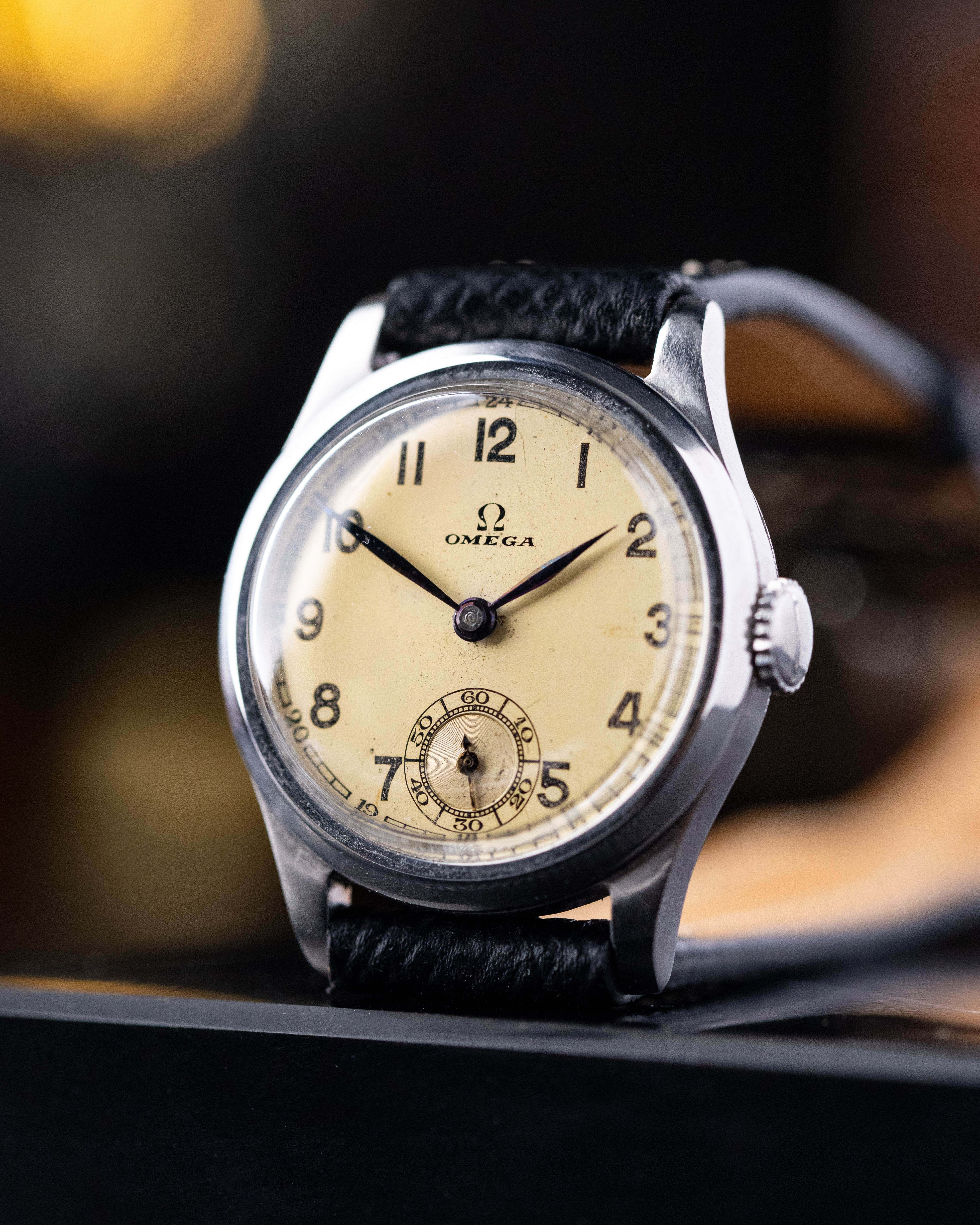 Vintage Omega Swiss Watch, Cream Patina Dial, Cal. 26.5 SOB T2 from 1930's - DuMarko