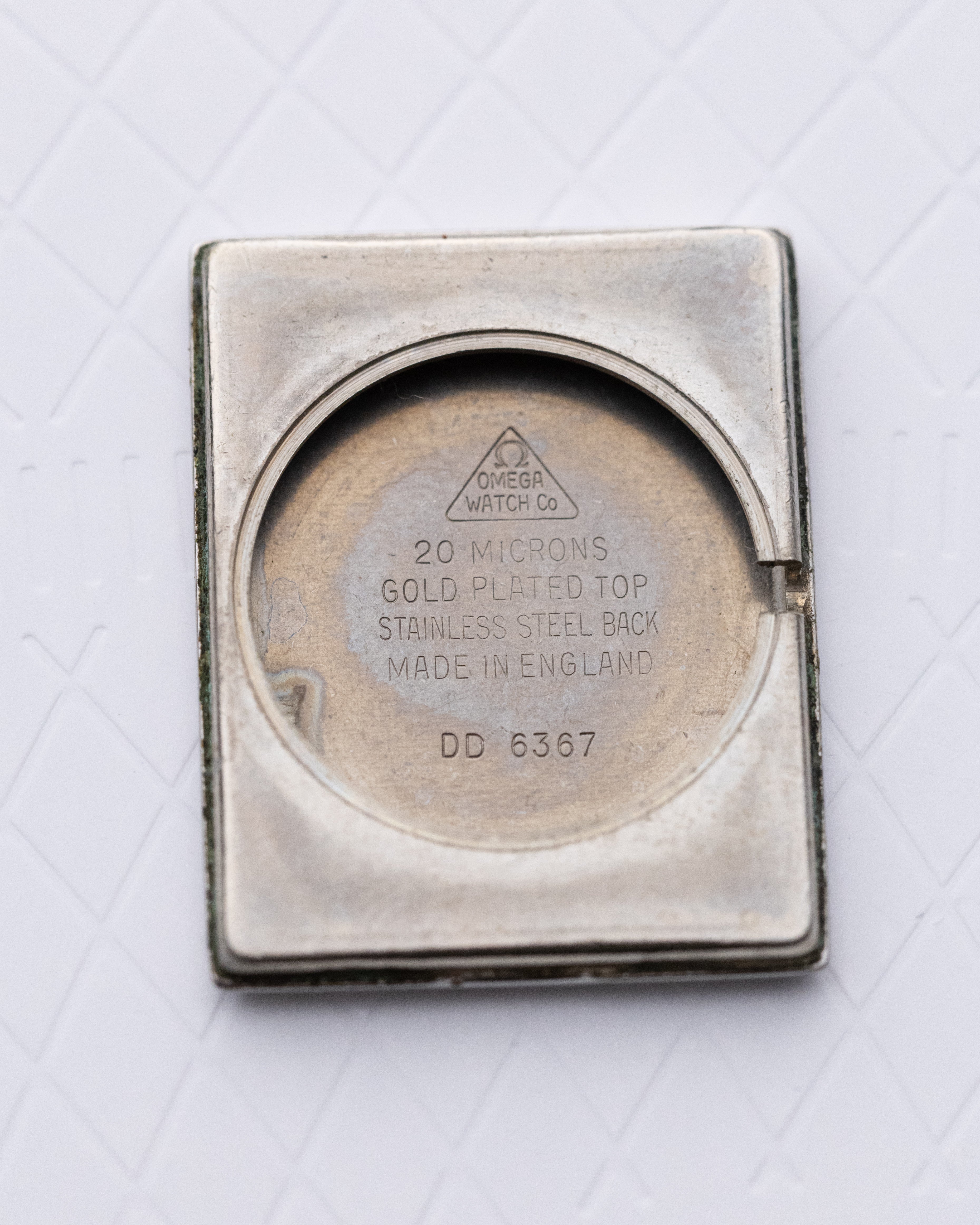 Vintage Omega Swiss Watch, Gold - Plated Case, Manual Wind Cal. 625, Made in England Circa 1978 - DuMarko