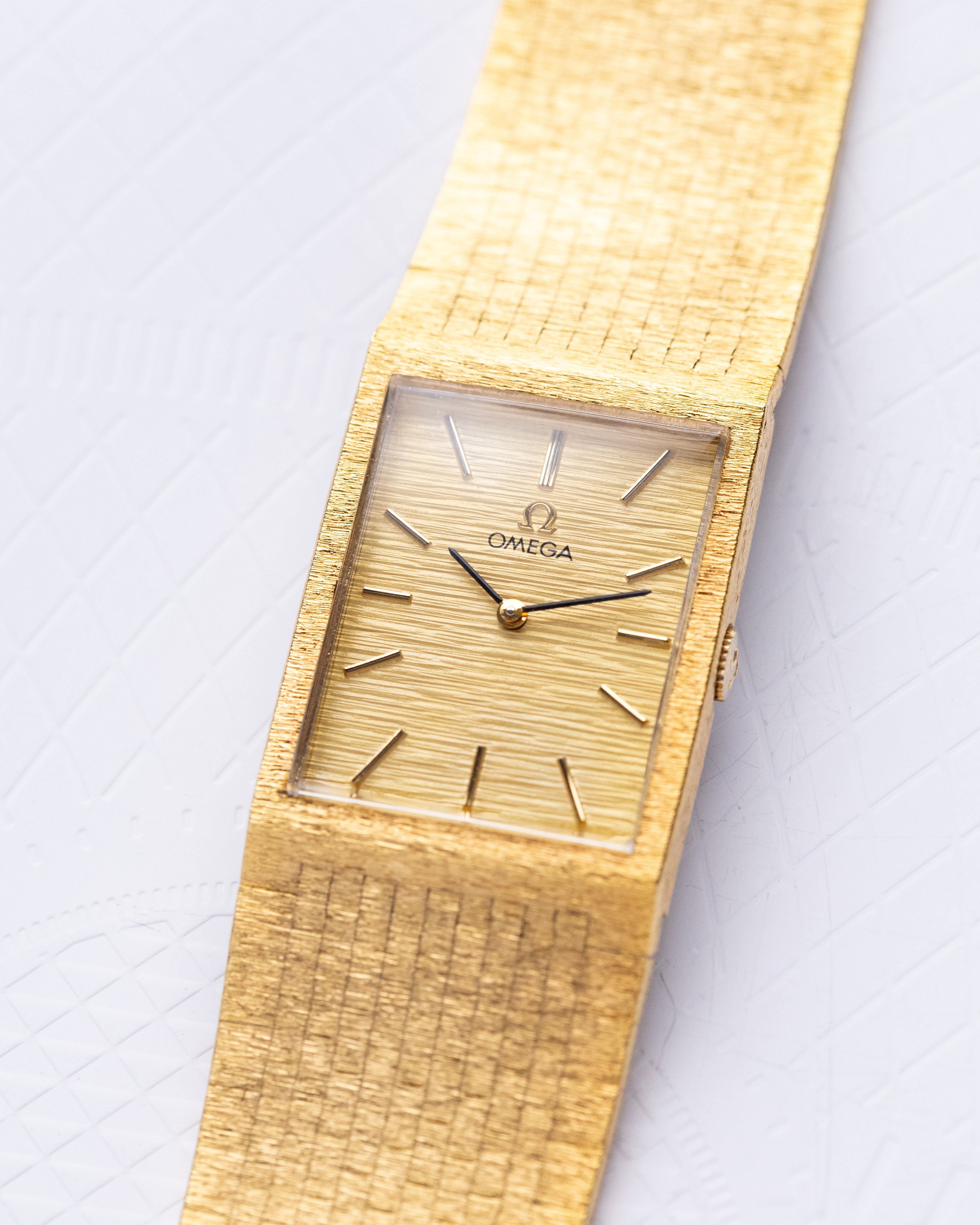 Vintage Omega Swiss Watch, Gold - Plated Case, Manual Wind Cal. 625, Made in England Circa 1978 - DuMarko