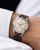 Vintage Omega Swiss Watch, Oversized Jumbo Case, Ref. 2505 - 5, Two - tone dial with minute track, Cal. 265 from 1947 - DuMarko