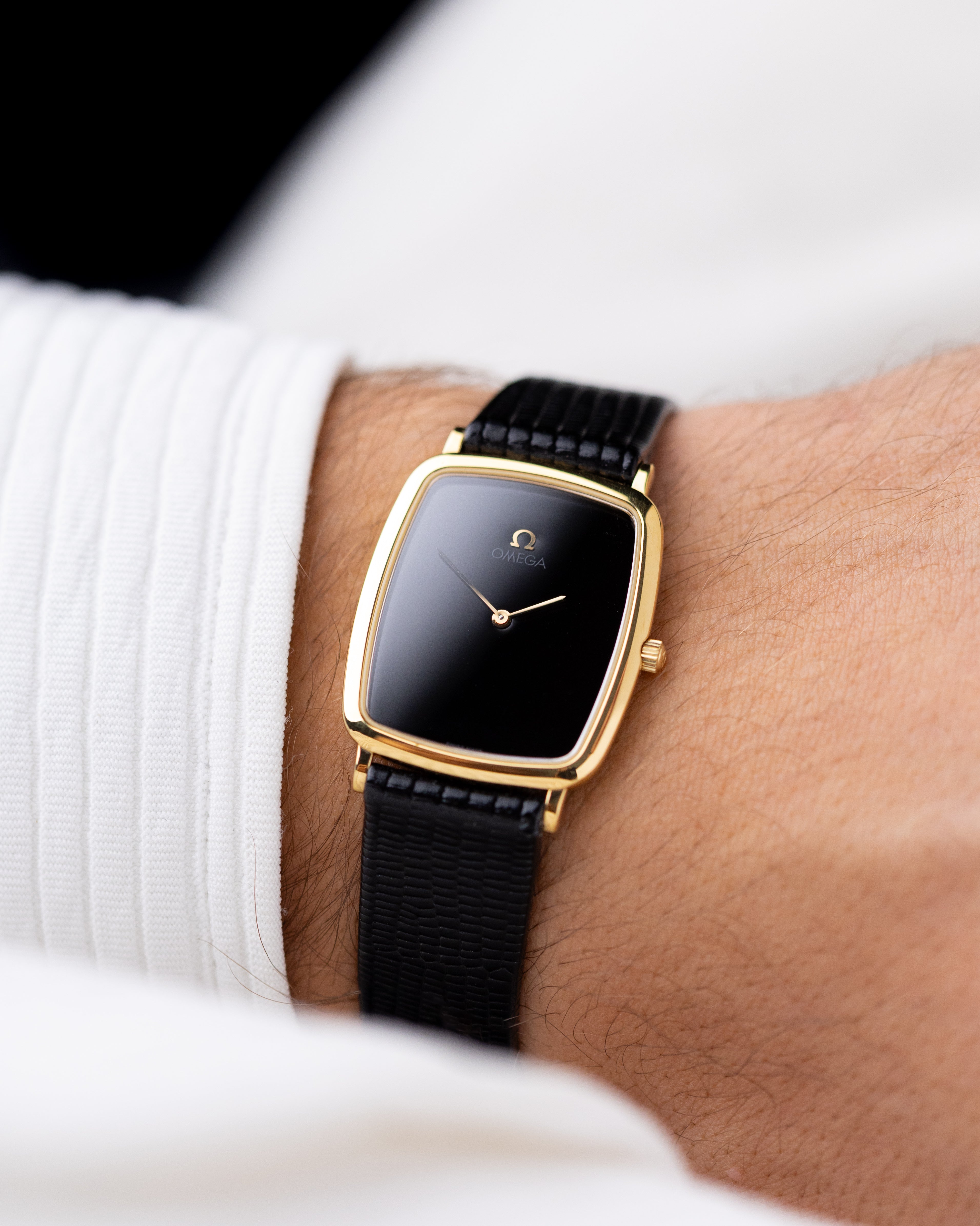 Vintage Omega Swiss Watch, Rare “Onyx” Style Black Dial, Quartz Cal. 1378, Ref. 195.0076 from 1980’s - DuMarko