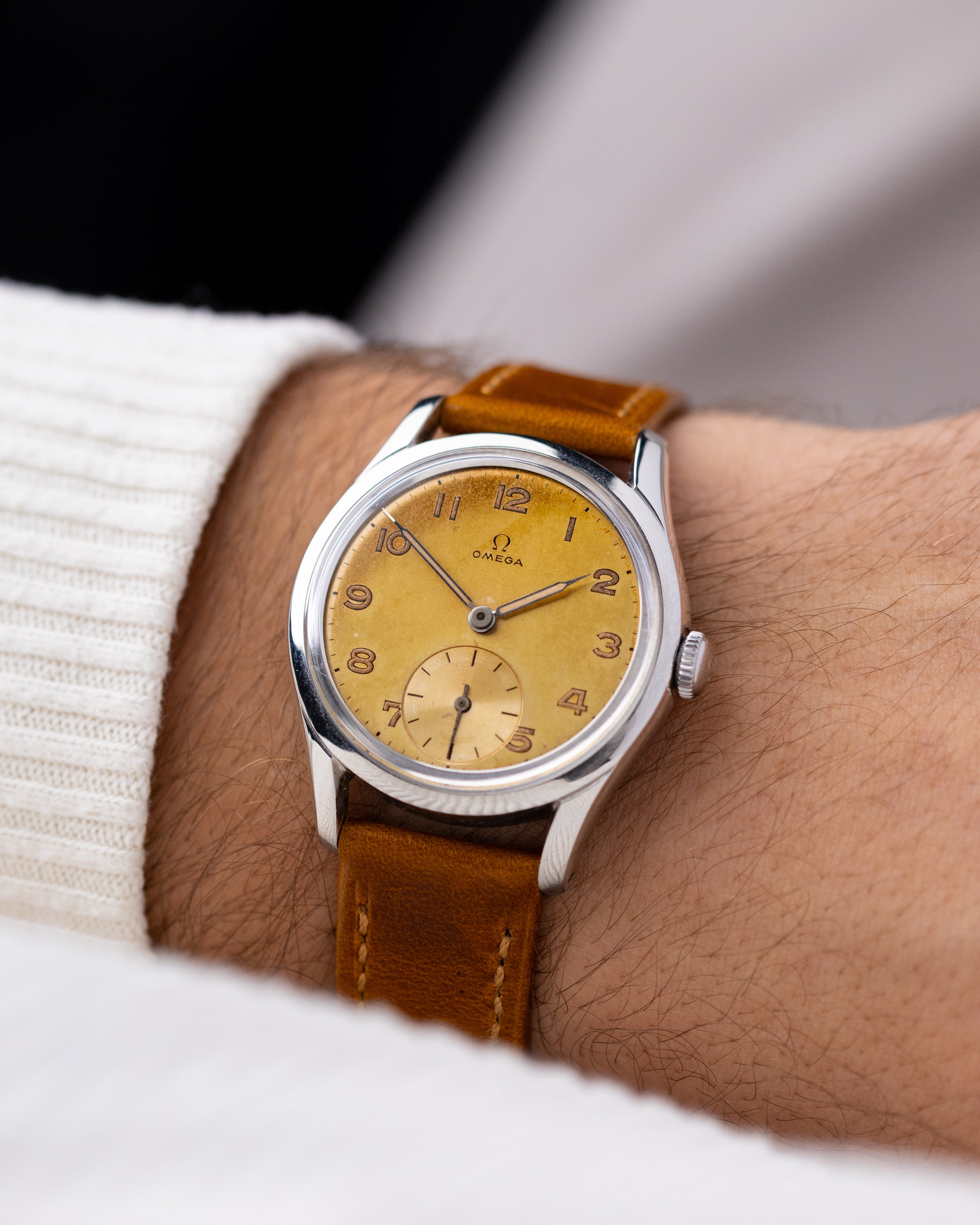 Vintage Omega Swiss watch, Rare Tropical Patina, Cal. 266, Ref. 2639 from 1950's - DuMarko